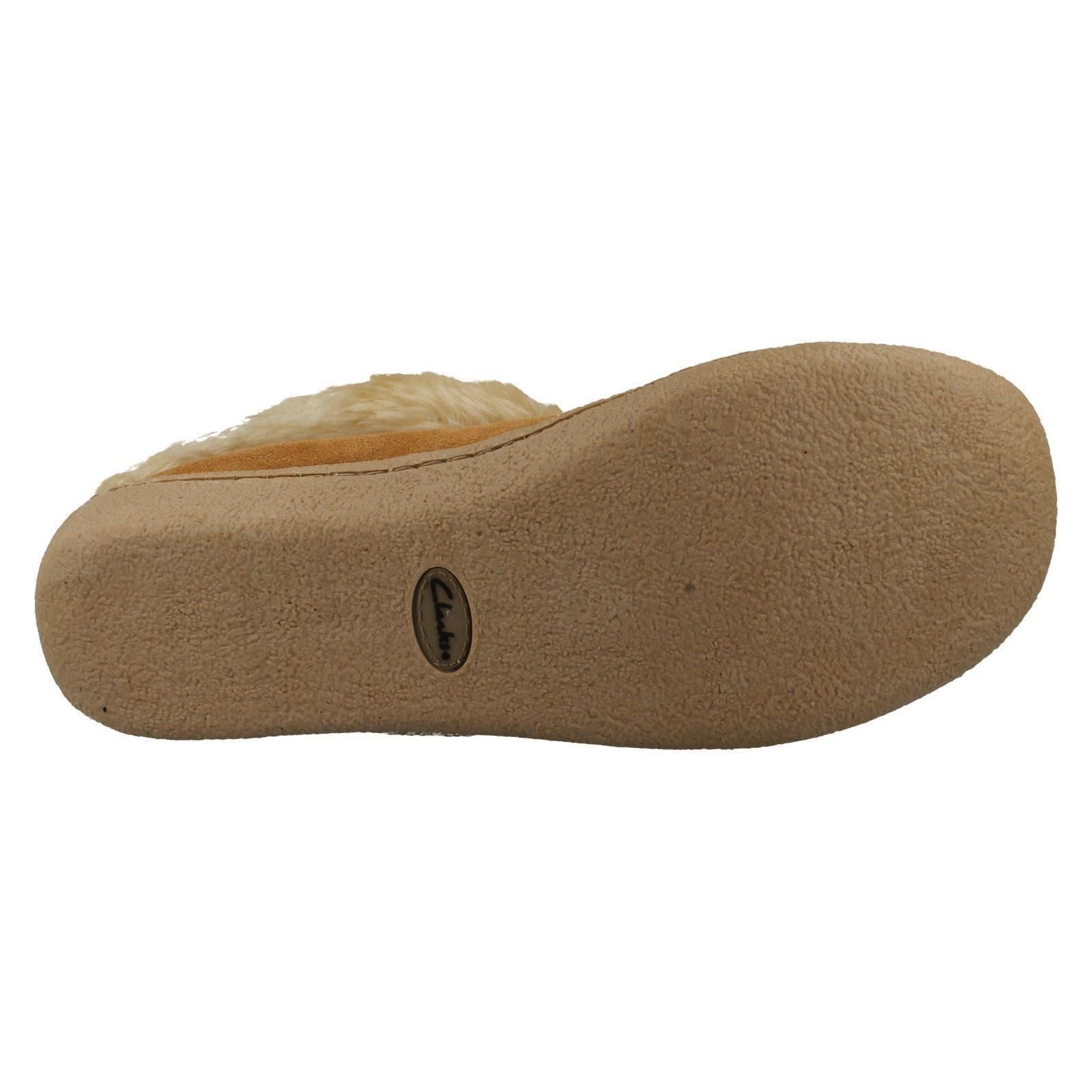 Ladies Clarks Slippers Eskimo Snow - Picture 9 of 10