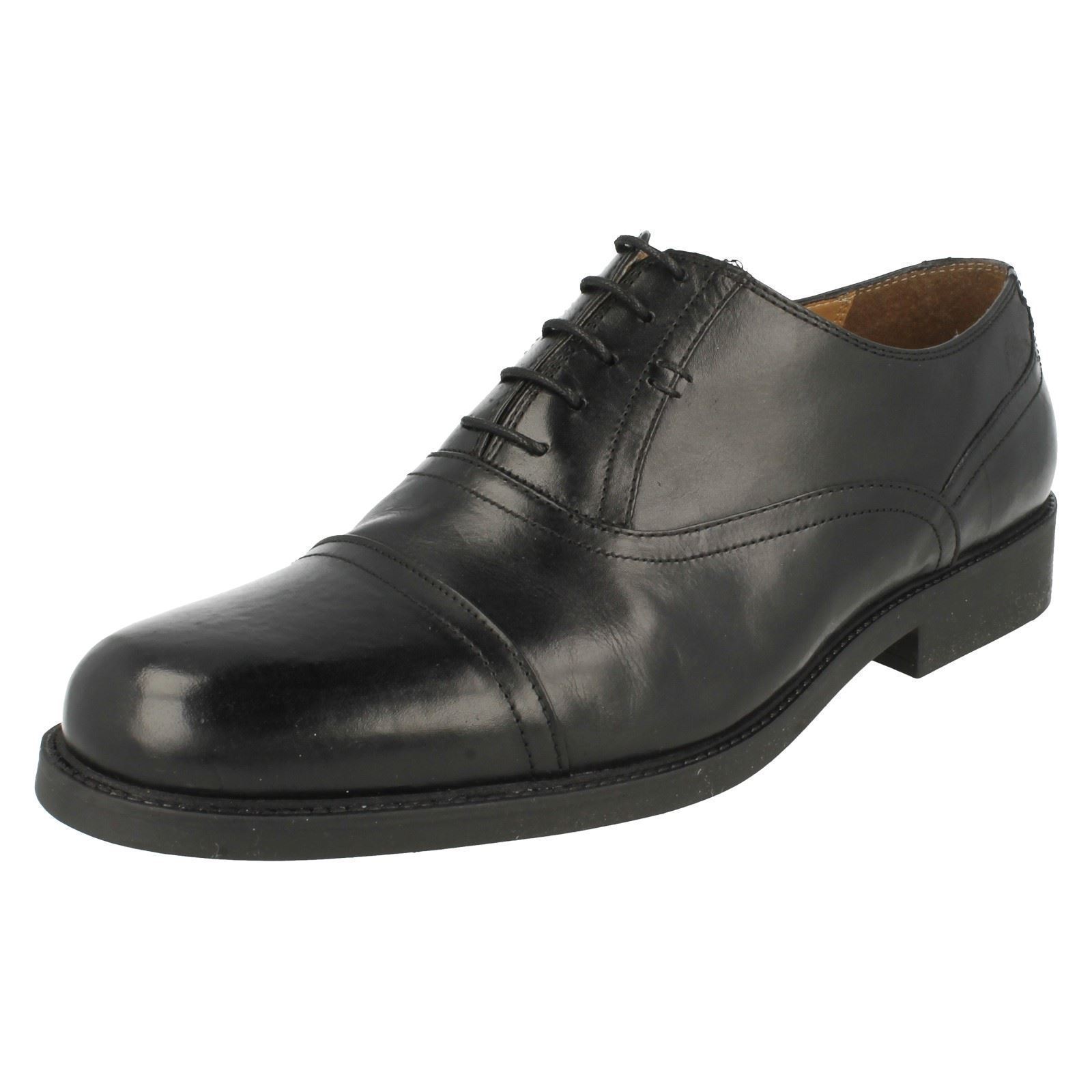 da Uomo etichetta Clarks Formali, etichetta Uomo Lunetta beat 1a19b9 da Uomo etichetta Clarks Formali, etichetta Uomo Lunetta beat 1a19b9