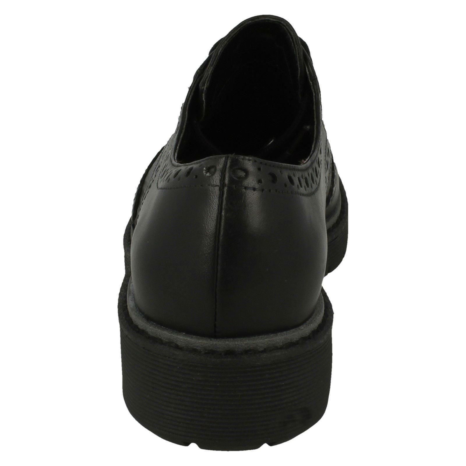 Sandali Donna Clarks Pelle Stringati lo Scarpe Casual CALATA lo Stringati stile-Alexa Darcy f2dd82 Sandali Donna Clarks Pelle Stringati lo Scarpe Casual CALATA lo Stringati stile-Alexa Darcy f2dd82