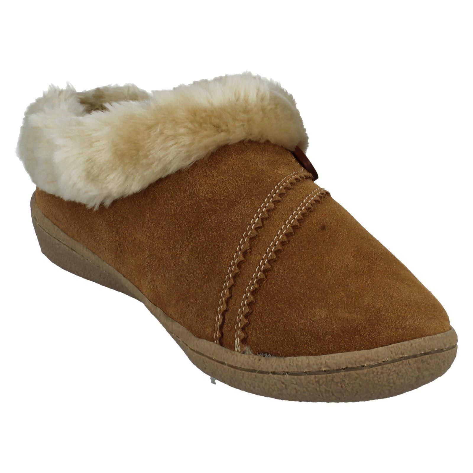Ladies Clarks Slippers Eskimo Snow - Picture 8 of 10