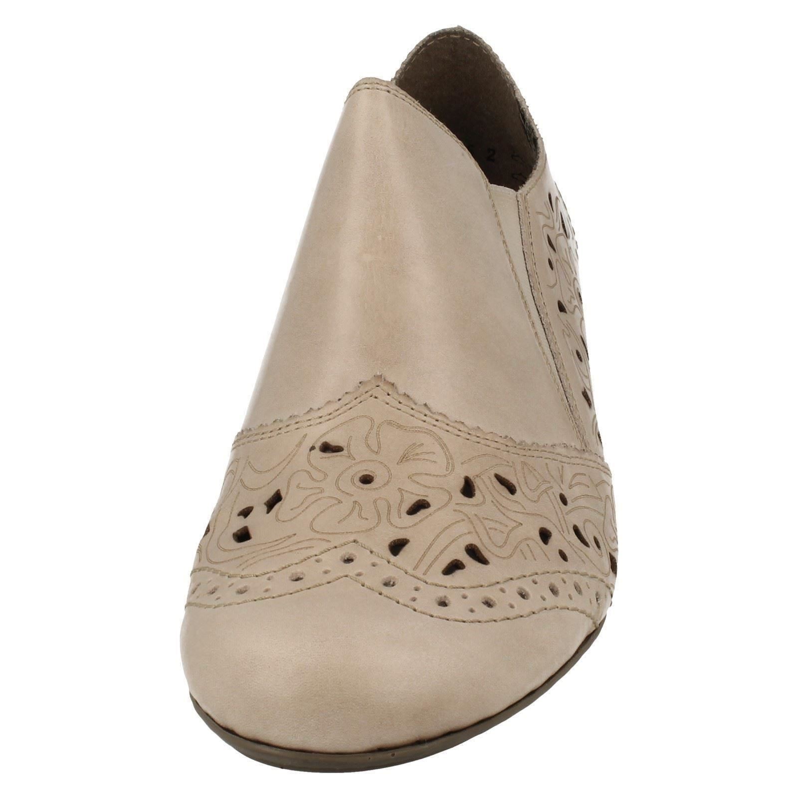 da Donna Rieker lo stile 41757 acabb8 da Donna Rieker lo stile 41757 acabb8