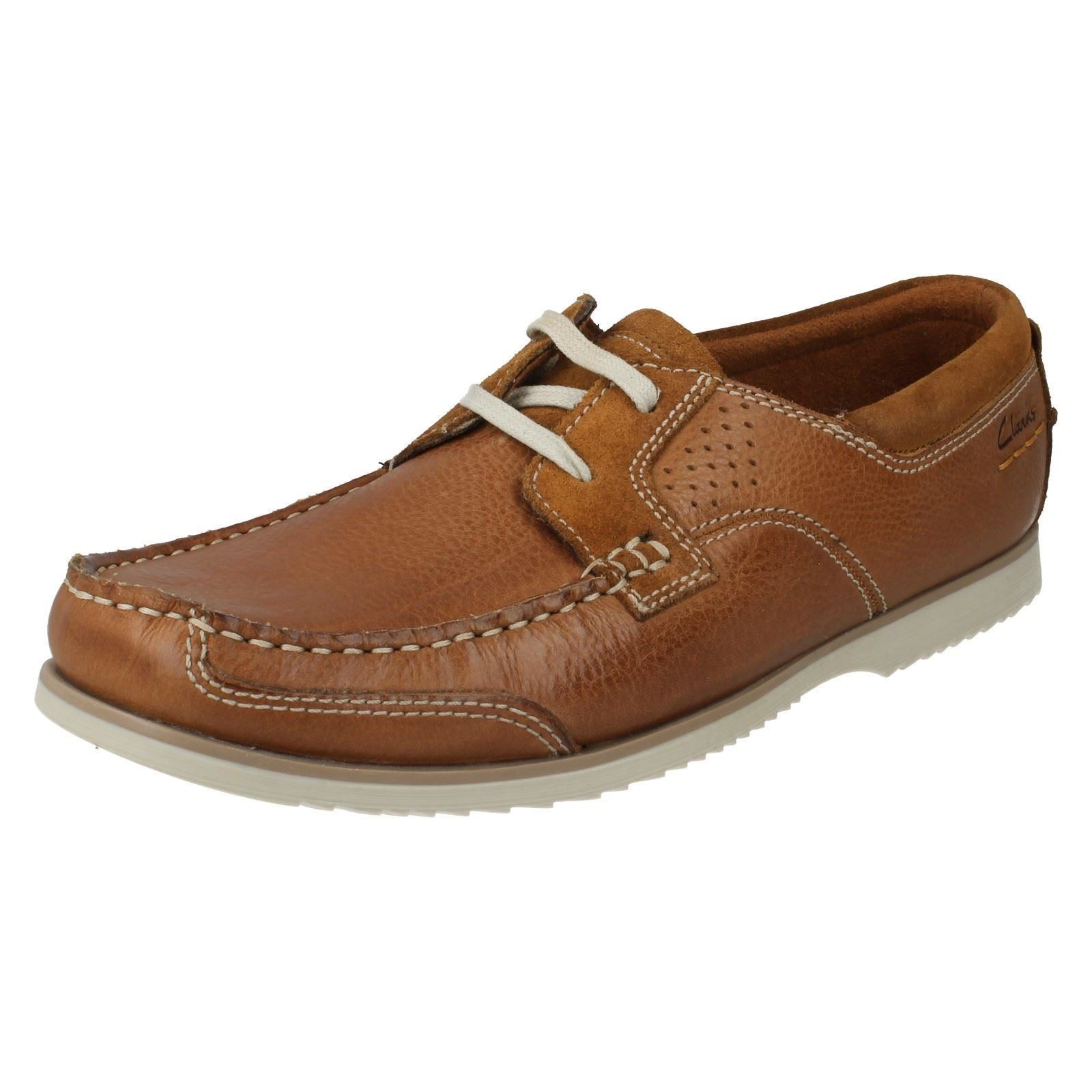 clarks boat shoes