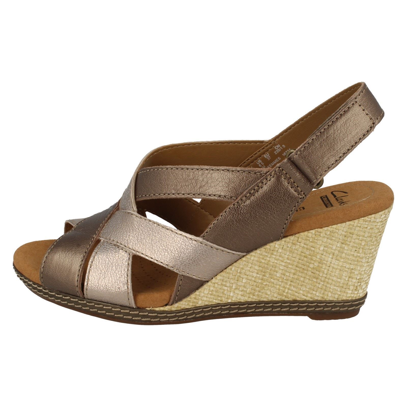 Onorevoli Clarks stretto stretto Clarks Sandali HELIO CORALLO c3589e Onorevoli Clarks stretto stretto Clarks Sandali HELIO CORALLO c3589e