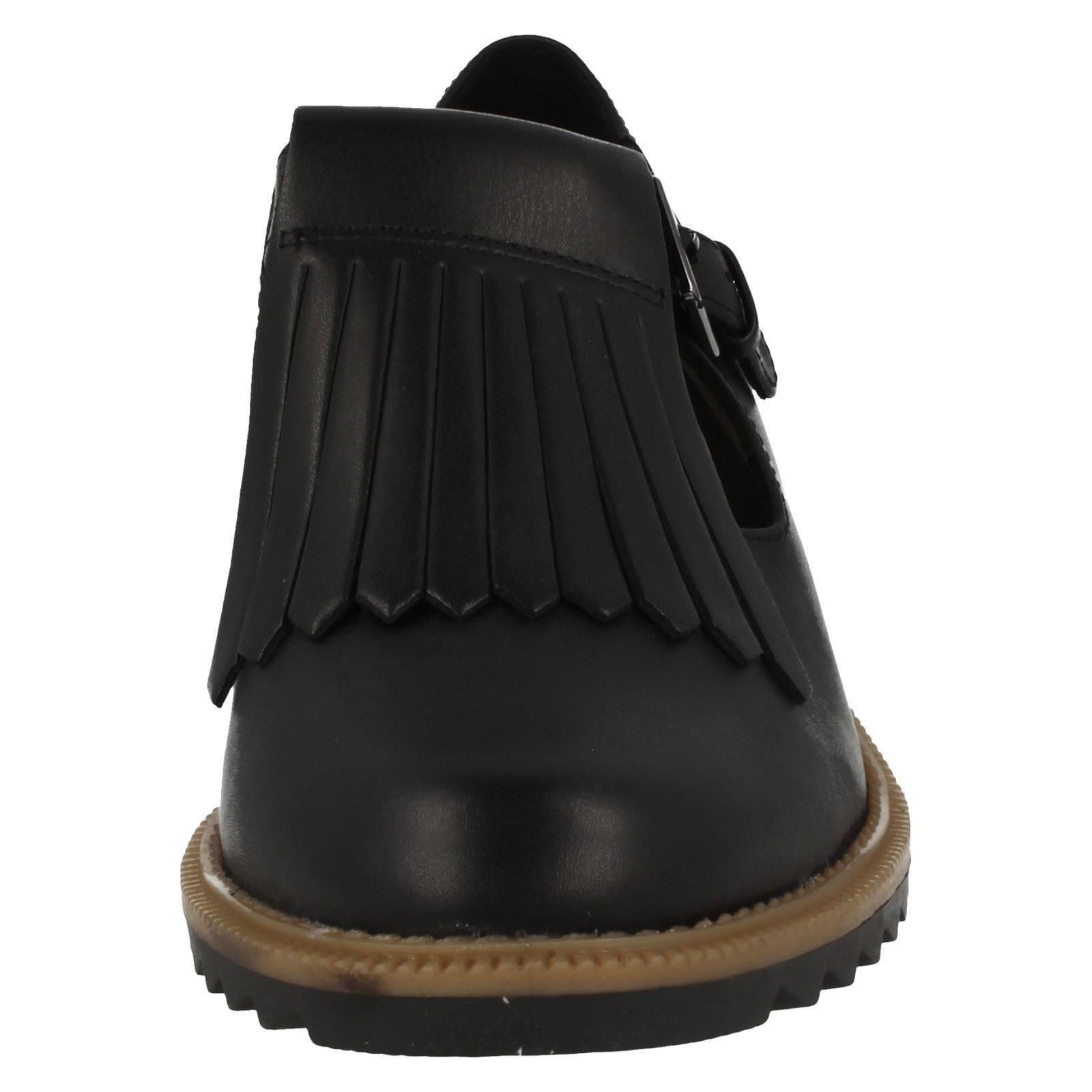 Onorevoli Scarpe Clarks fibbia con chiusura a frangia Piatta Scarpe Onorevoli lo stile-Griffin AMI e51a6d Onorevoli Scarpe Clarks fibbia con chiusura a frangia Piatta Scarpe Onorevoli lo stile-Griffin AMI e51a6d
