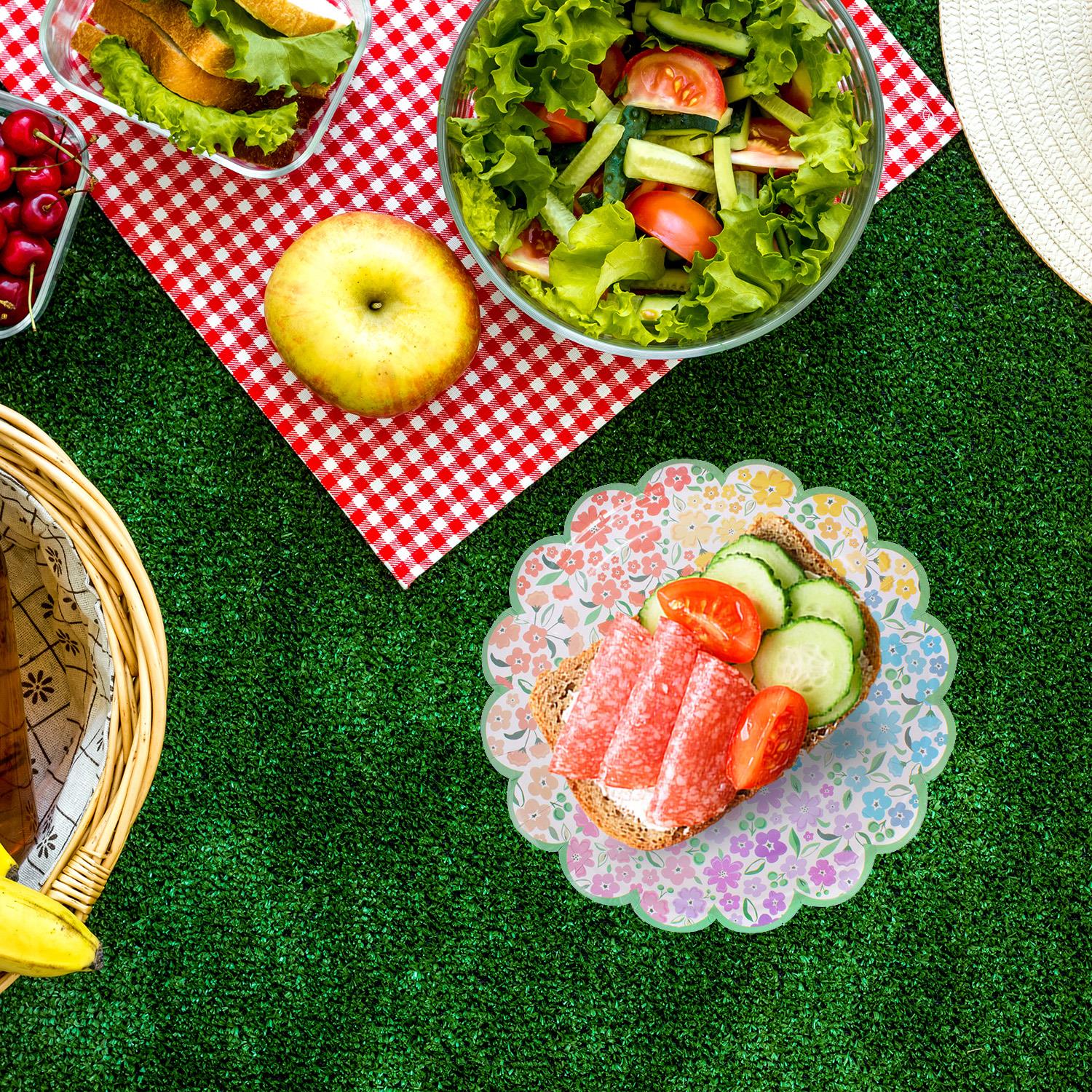 Pequeñas placas de papel con borde de vieira diseño floral limón cena picnic fiesta - Imagen 11 de 13