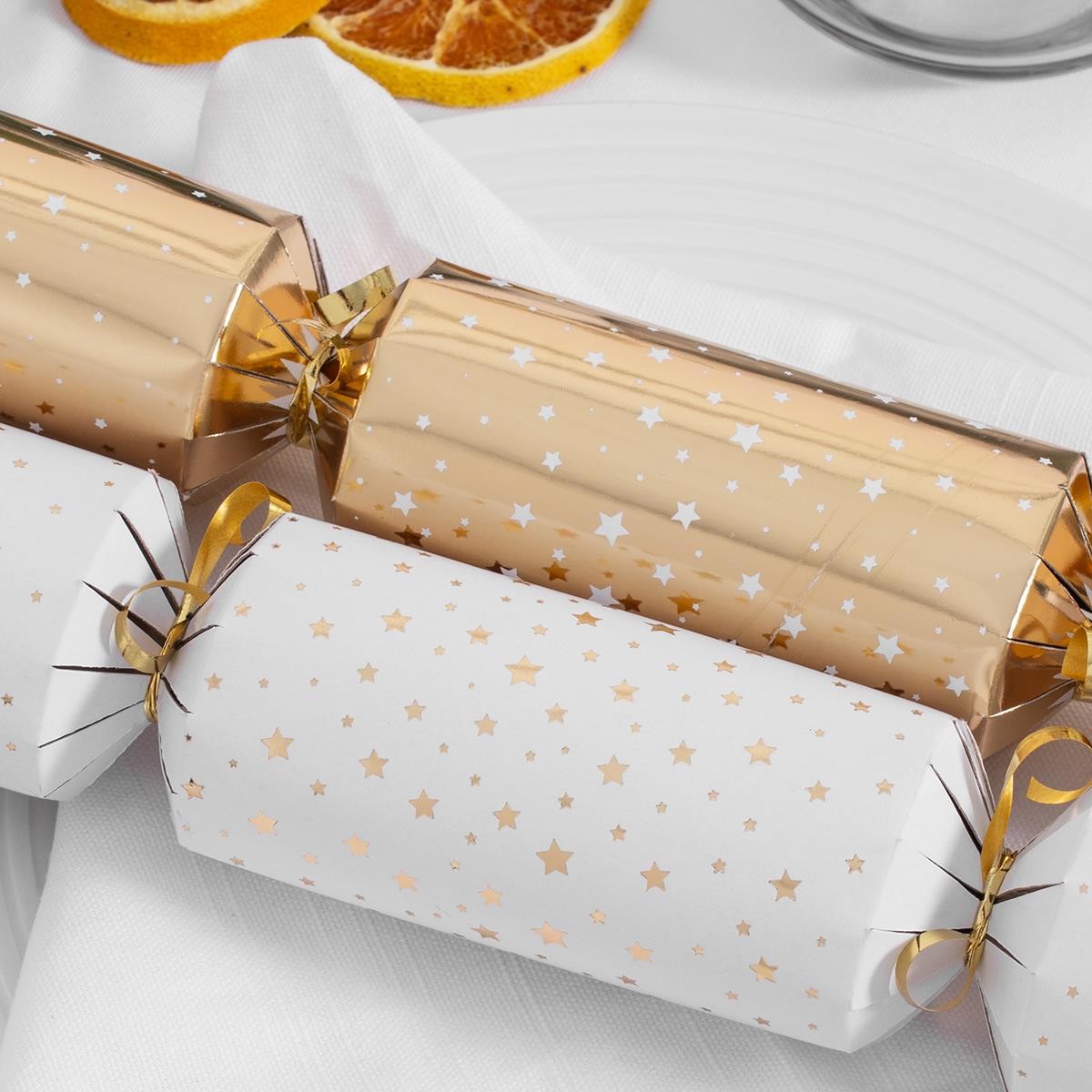 Catering Christmas Crackers Pack of 50 Gold Silver Party Wedding Hats Gifts - Picture 3 of 17