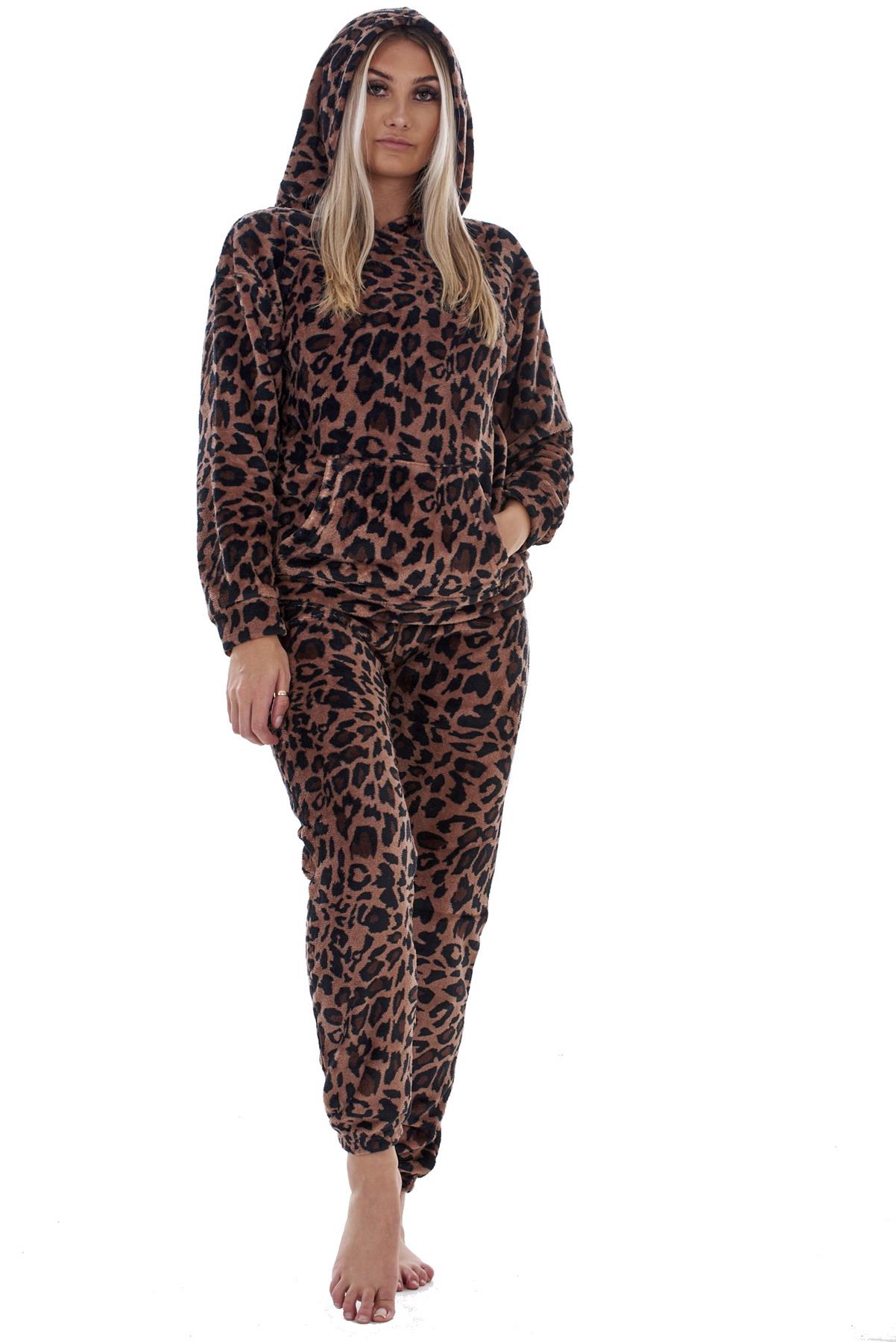 Ladies Supersoft Warm Flannel Fleece Hooded Pyjamas Twosie Lounge Wear Gift Set - Picture 73 of 79