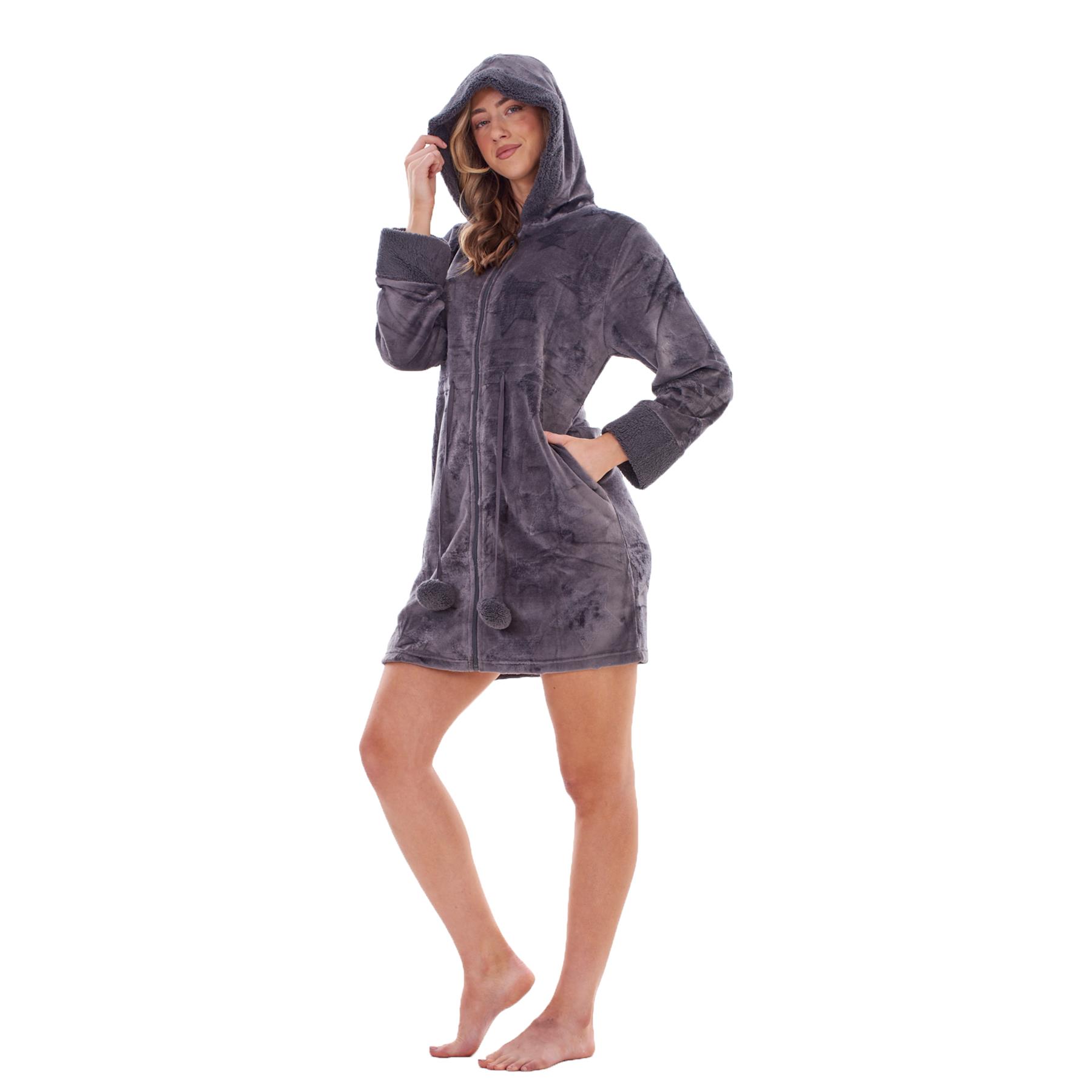 Ladies Soft Luxury Flannel Fleece Zip Front Hooded Dressing Gown Robe Embossed - Picture 15 of 15
