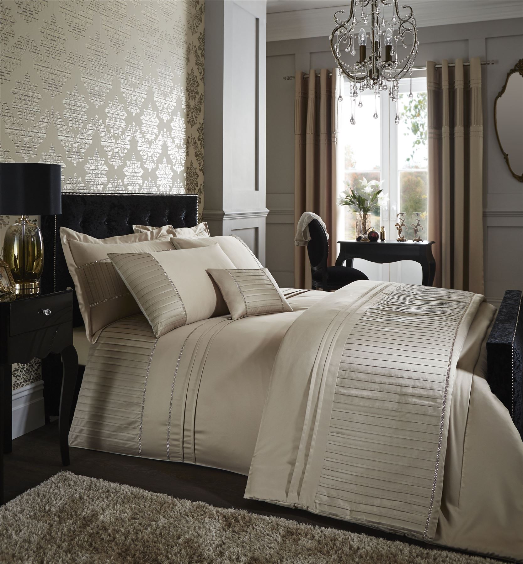 Diamante Pleats Duvet Quilt Cover Set, Bed Linen Double King Size