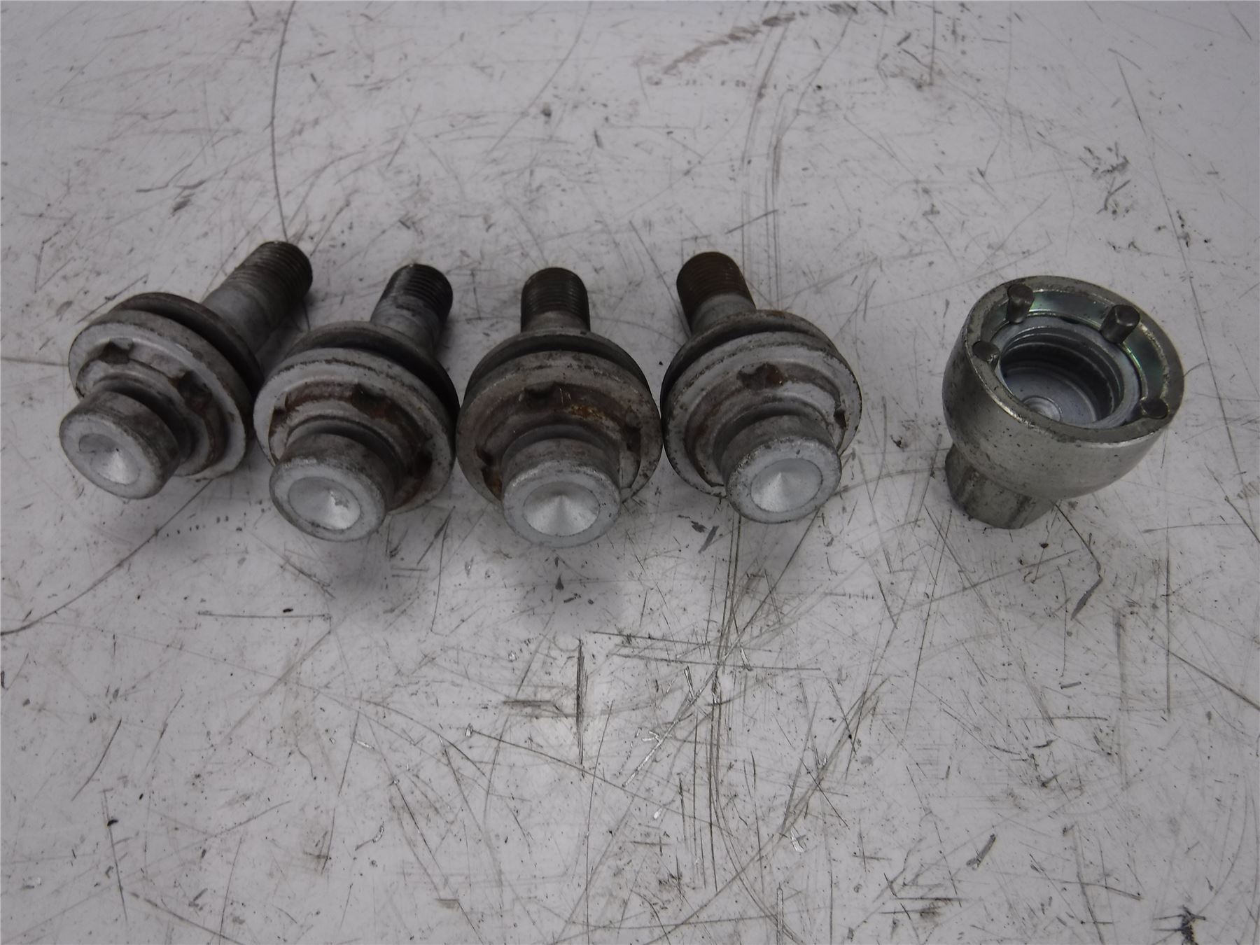 CITROEN C3 PICASSO GREY 2010 DIESEL LOCKING WHEEL NUT SET WITH KEY eBay CITROEN C3 PICASSO GREY 2010 DIESEL LOCKING WHEEL NUT SET WITH KEY eBay