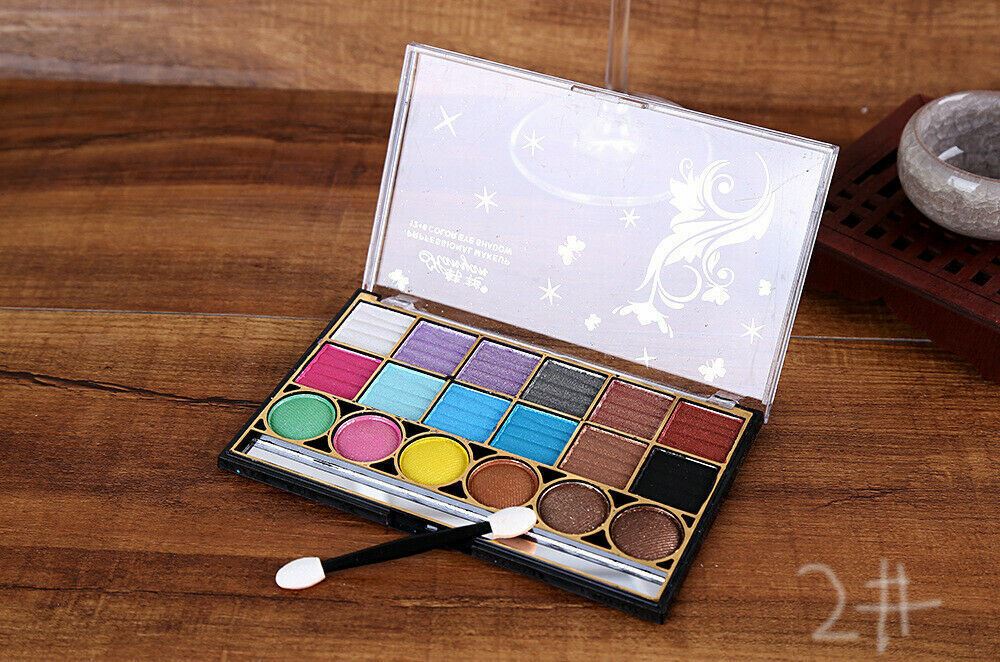Paleta de sombras acristaladas de belleza múltiple brillante 18 colores regalo maquillaje Reino Unido - Imagen 7 de 7