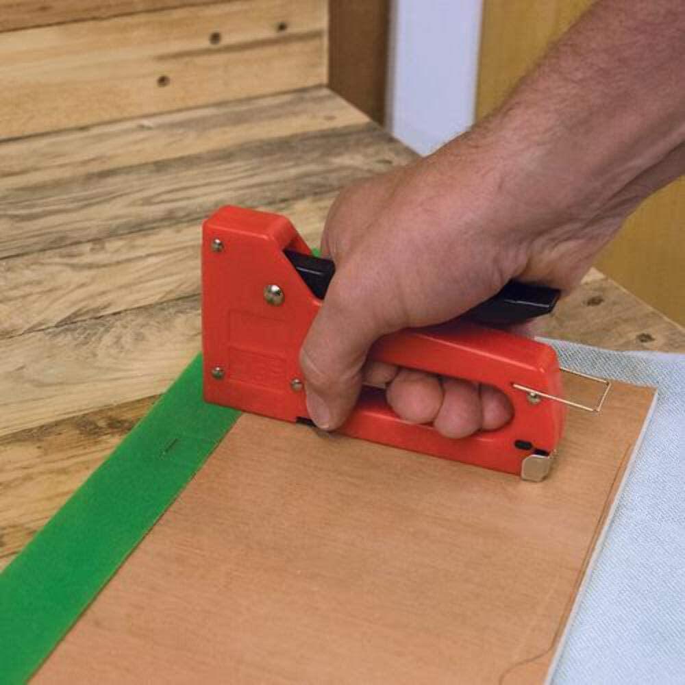 Staple Gun + 100 Staples Upholstery Craft Fabric Tacker Stapler Office