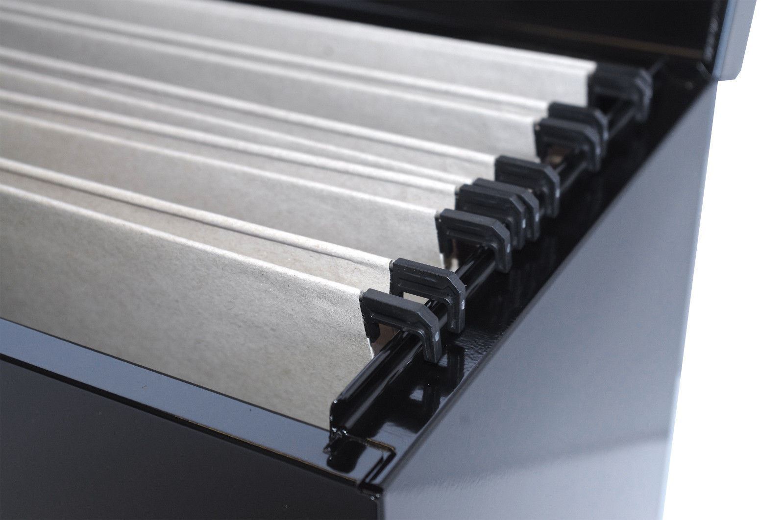 Metal File Storage Box A4 Lockable 5 Free Files OR Optional Suspension Files - Picture 5 of 32