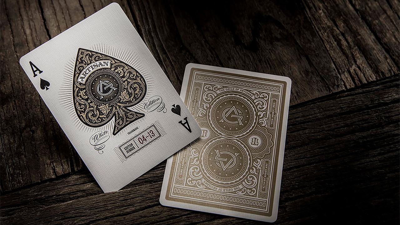 Complete Guide to Playing Card Dimensions