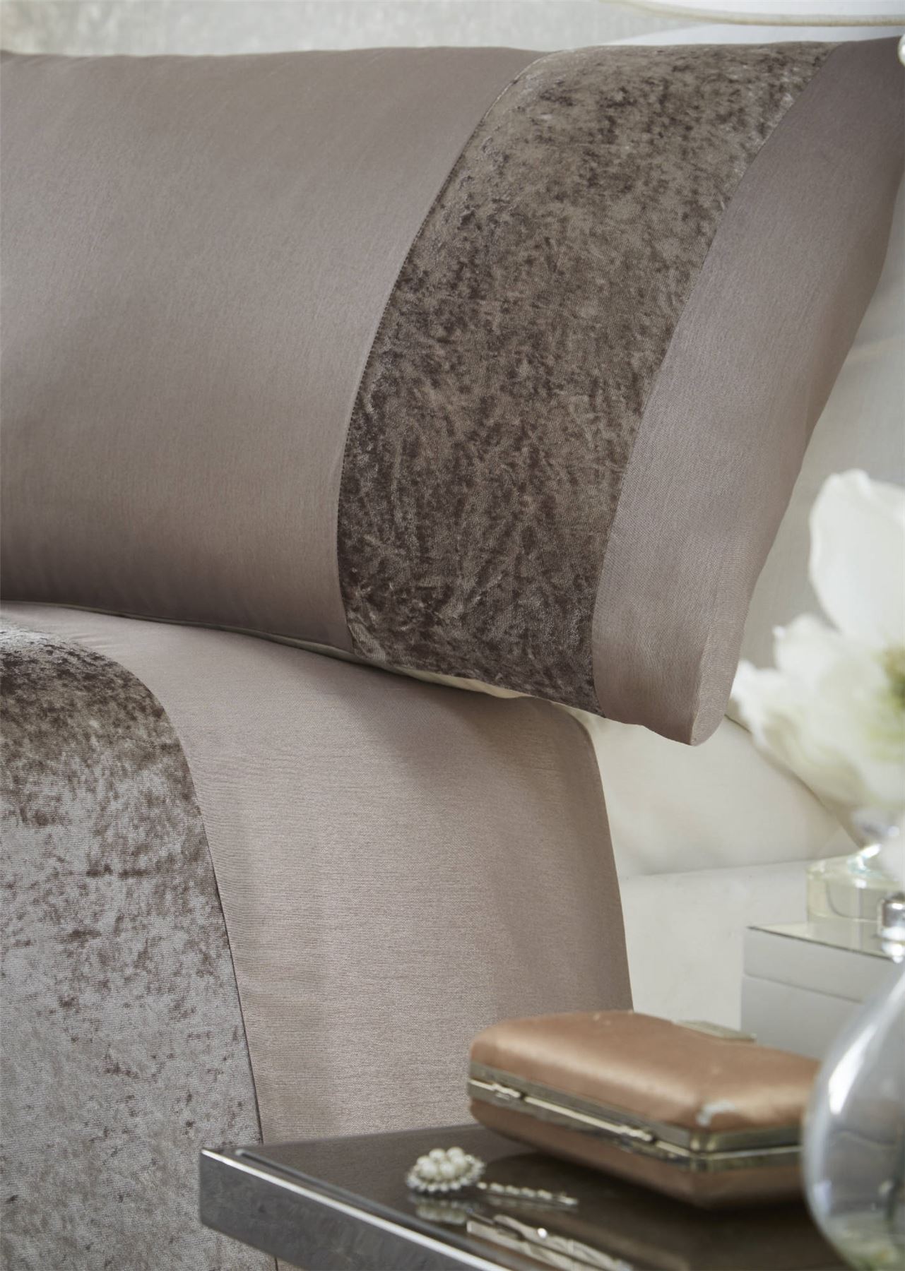 Luxury Crushed Velvet Panel Duvet Cover Bedding Set Curtains Cushion