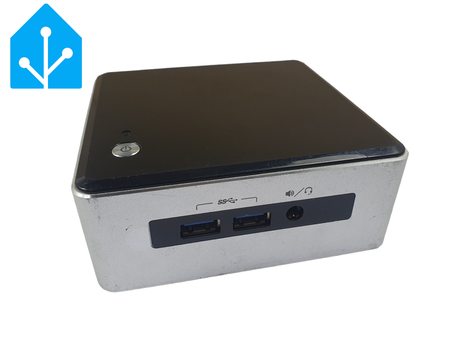 インテル Intel NUC BXNUC9i5QNX1 Home ＆ Business Mini Desktop i5-9300H 4-Core, 16GB RAM, 2TB PCIe SSD, UHD 630, WiFi, Bluetooth, HDMI, USB 3. 送料無料