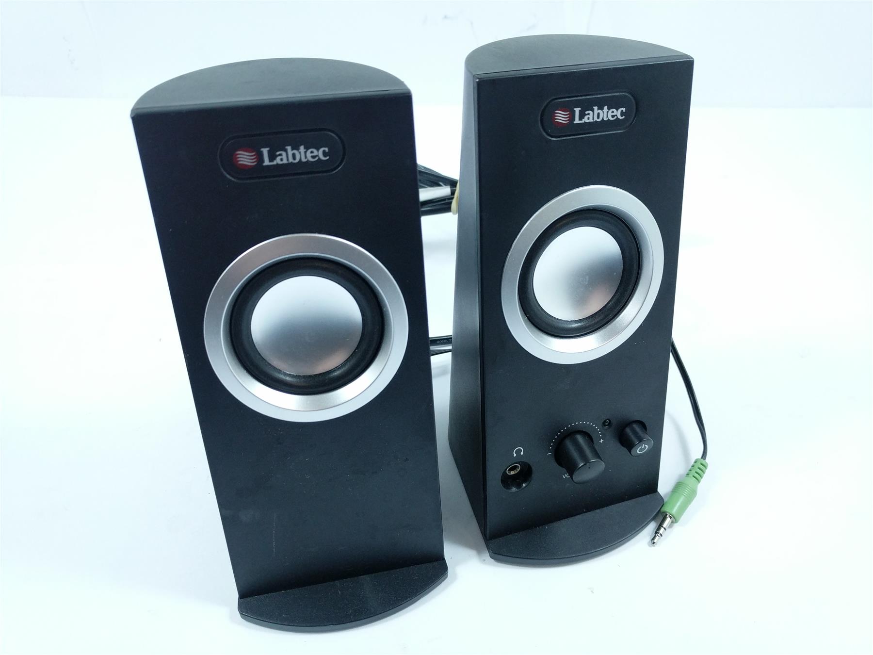 Labtec S0189B Spin 95 10W 3.5mm AUX Laptop PC Computer Speakers eBay