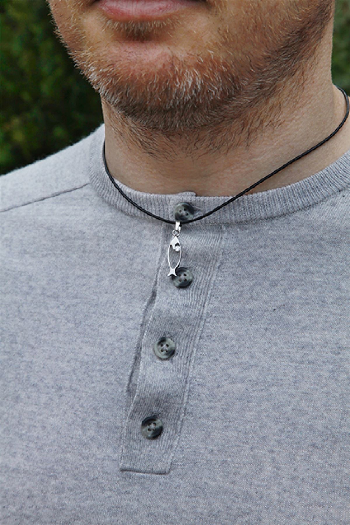 Stainless steel fish pendant with CZ centre - Picture 20 of 27