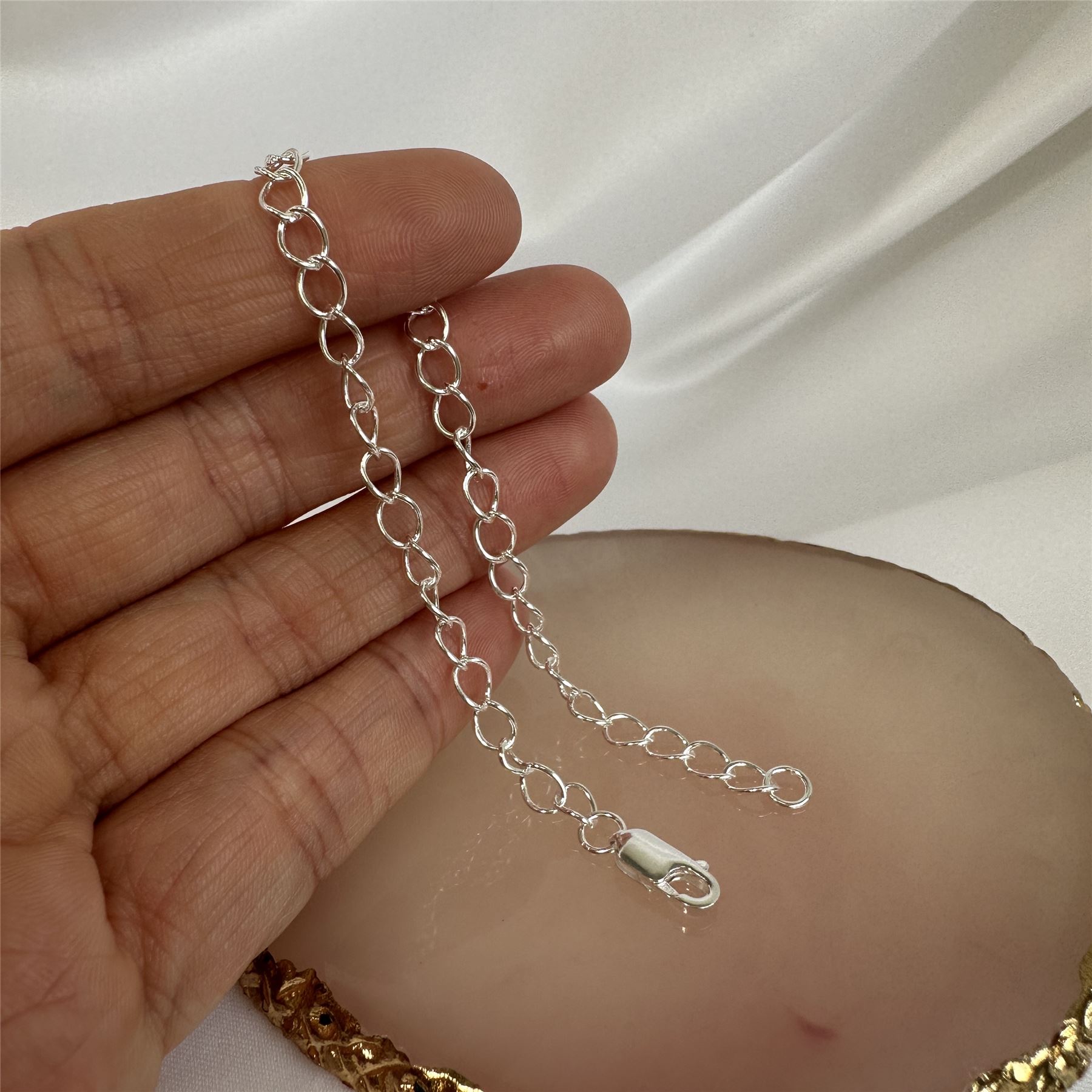 Sterling Silver Light Curb Chain Charm Bracelet 5.5