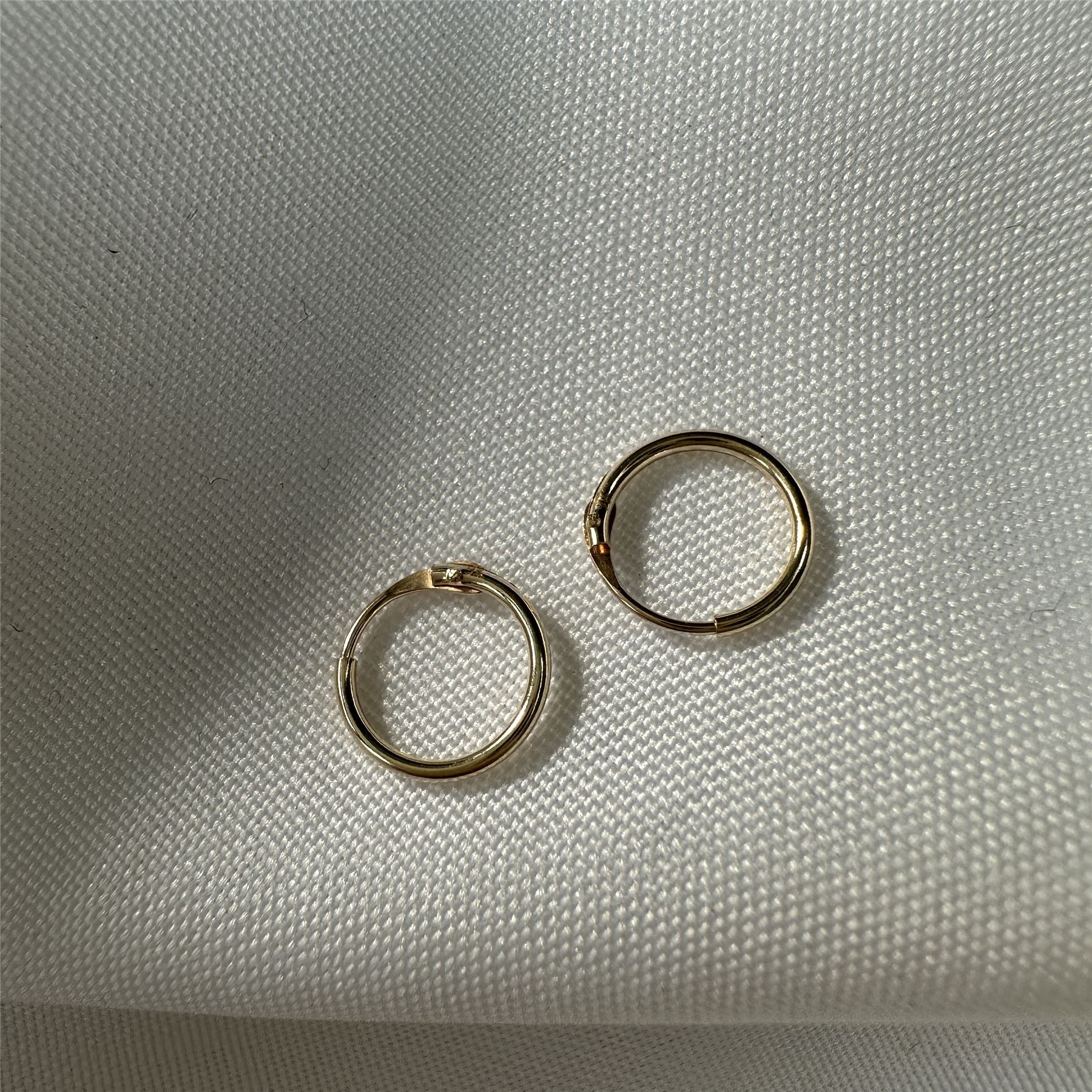 9ct Gold 0.8mm Tube Hoop Earrings 8mm - 20mm - Picture 7 of 17