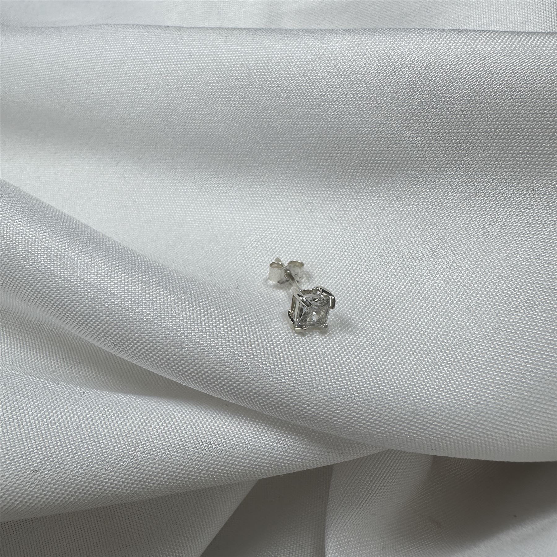 Sterling Silver Square CZ Crystal Mens Ear Stud / Single / Clear Black / 4-10mm - Picture 7 of 28