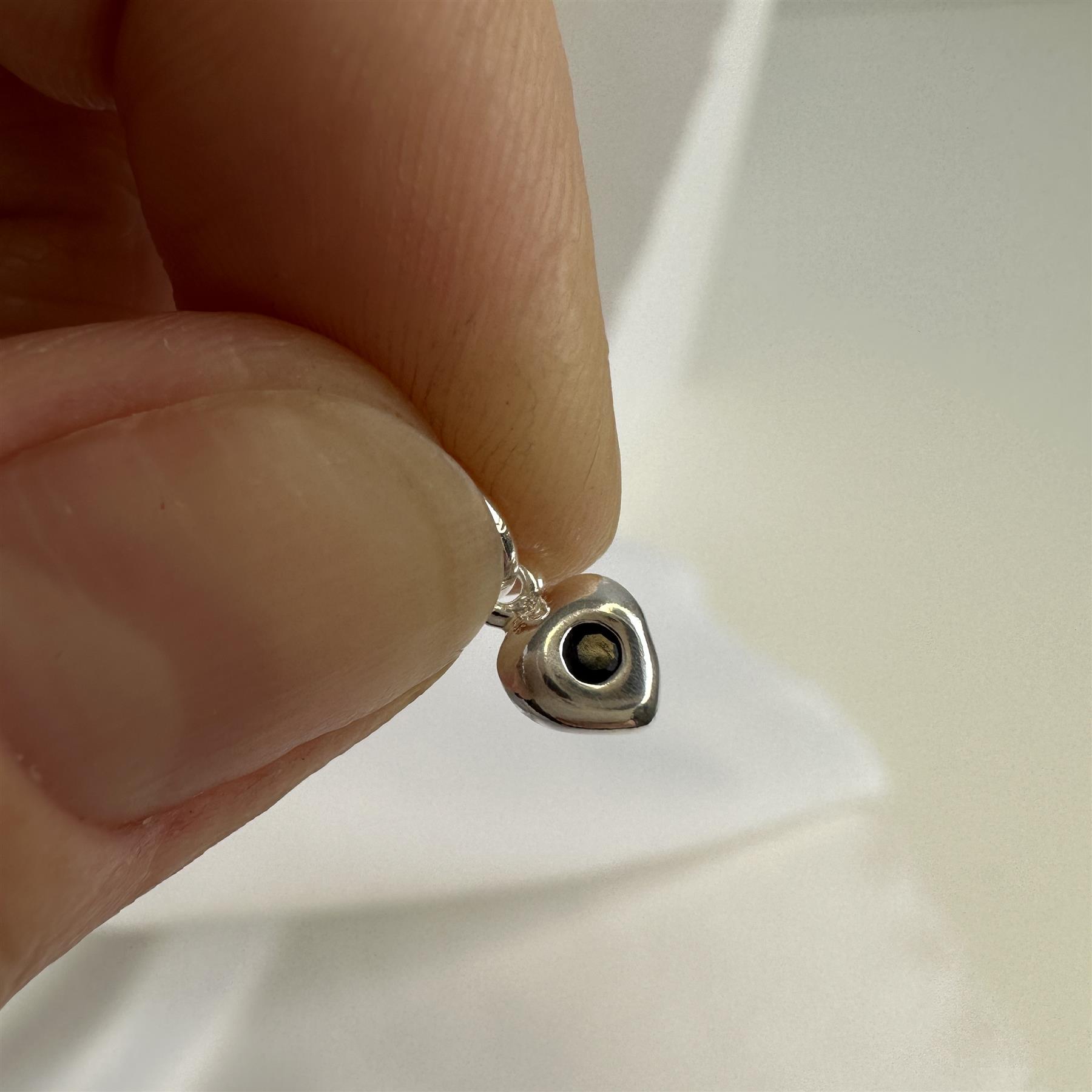 Charm Coeur Oxyde de Zirconium de Naissance en Argent 925/1000 - Foto 94 di 110