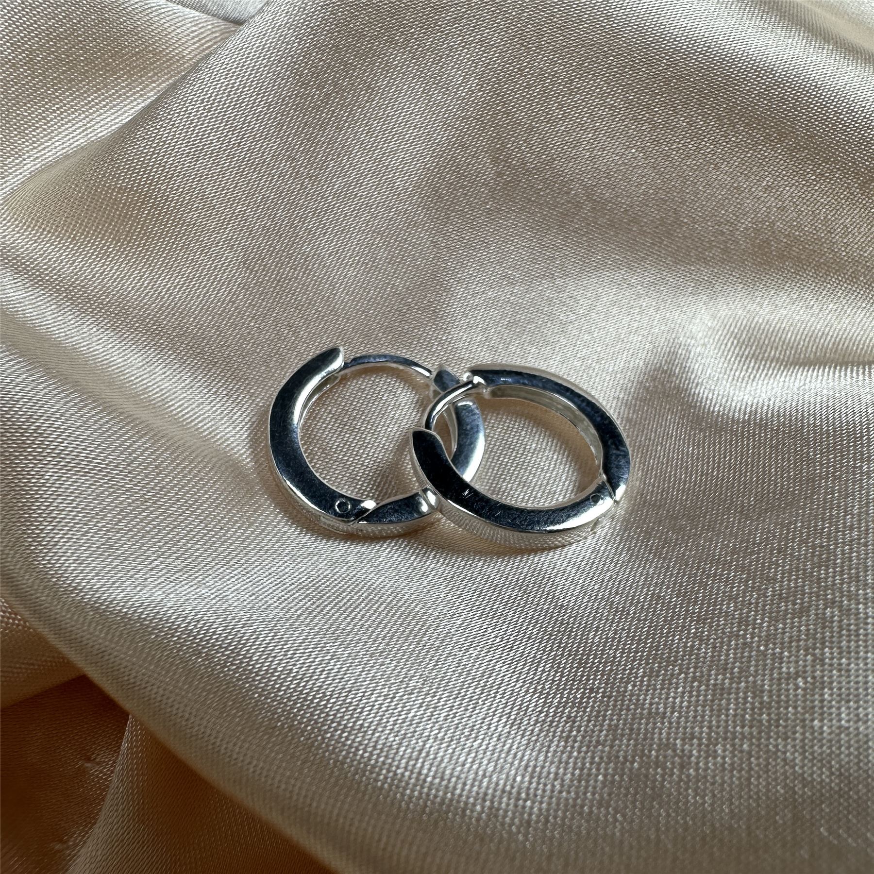 Sterling Silver 16mm Heavy Hinged Sleeper Creole Hoop Earrings