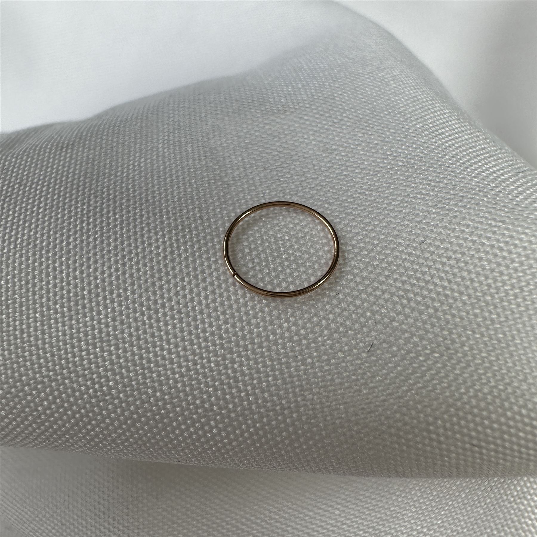 Anneau De Nez En Or Jaune 9 Carats 24 Gauge - Jewellerybox, Neuf Avec étiquettes, Emballage D'origine