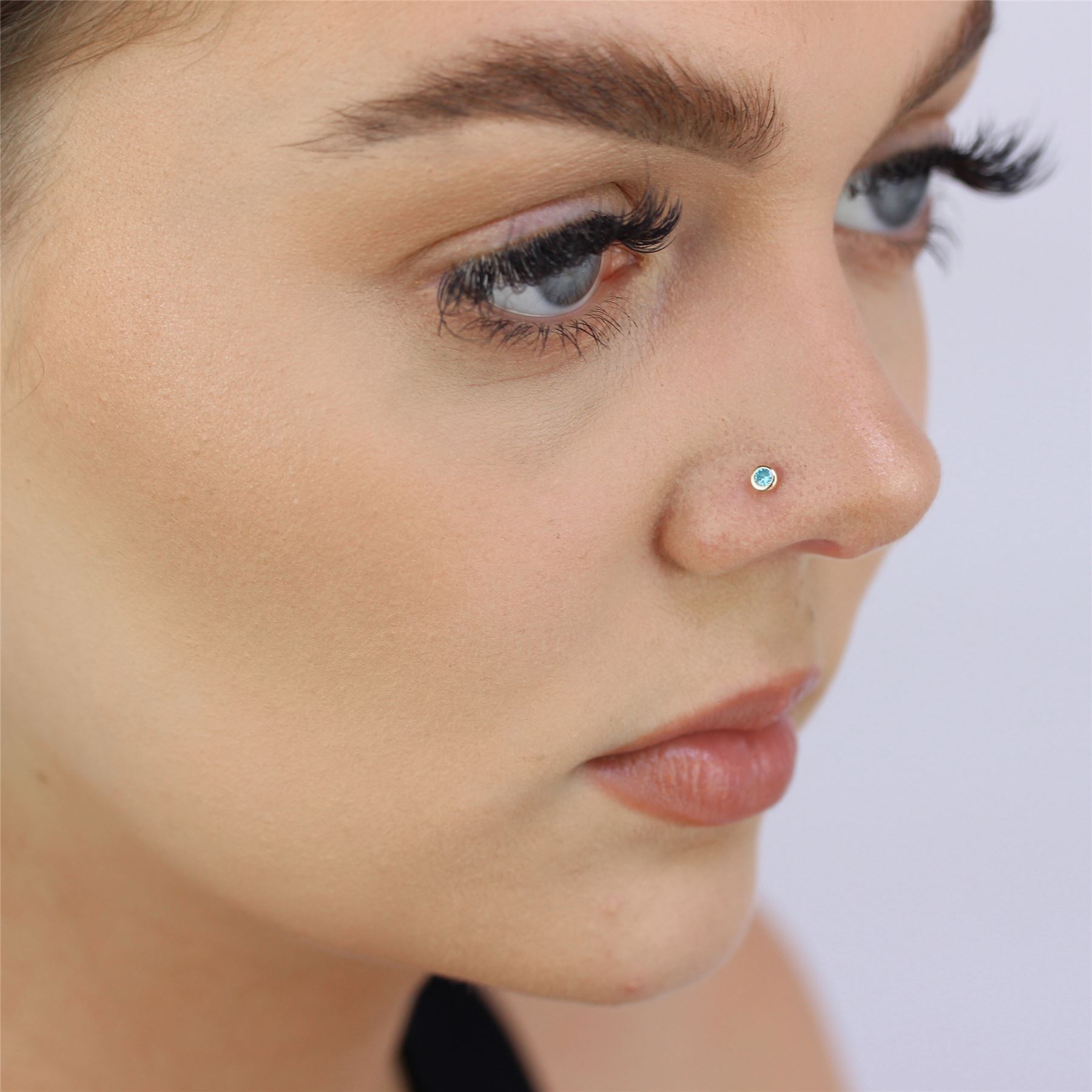 9ct Yellow Gold 2.75mm Round CZ Crystal L Nose Stud Pin - 3 Colours & Set - Picture 6 of 15