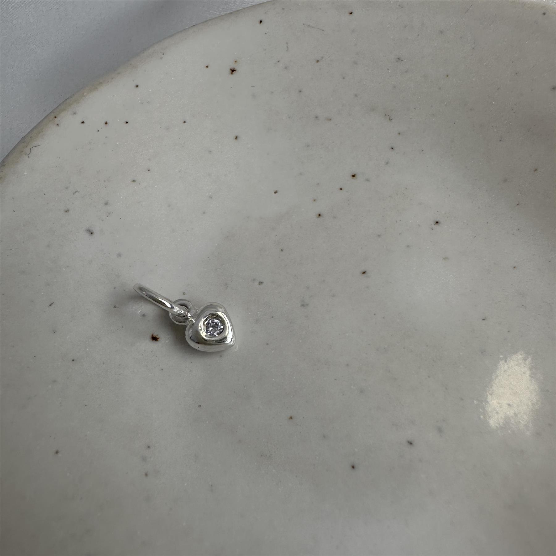 Charm Coeur Oxyde de Zirconium de Naissance en Argent 925/1000 - Foto 10 di 110
