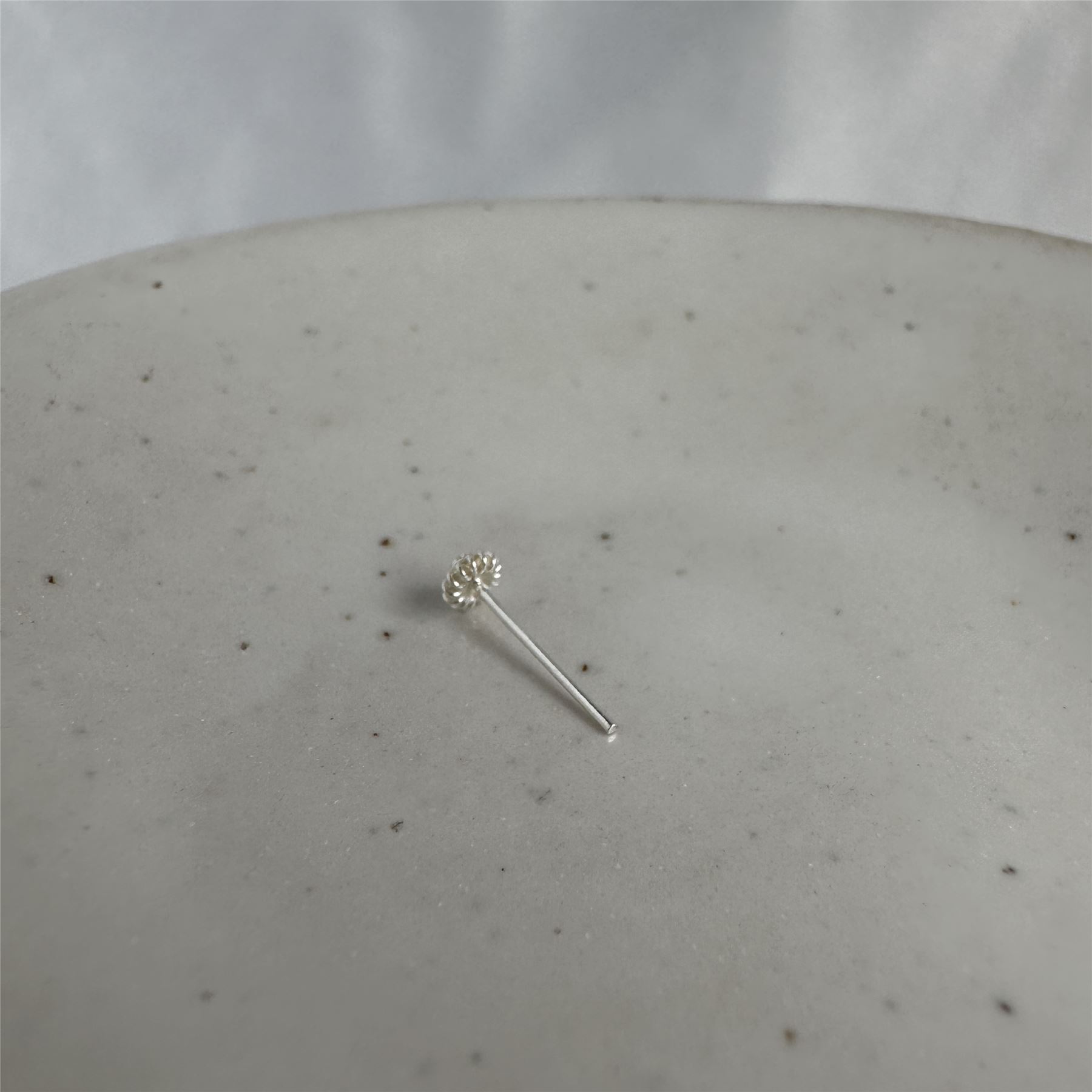 Sterling Silver 2mm Aurora Borealis CZ Coiled Flower 22Ga Nose Stud