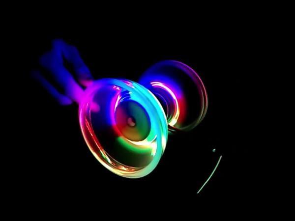 Diabolo Set Bearing Wooden Sticks Diablo Toy with Light - Picture 24 of 28
