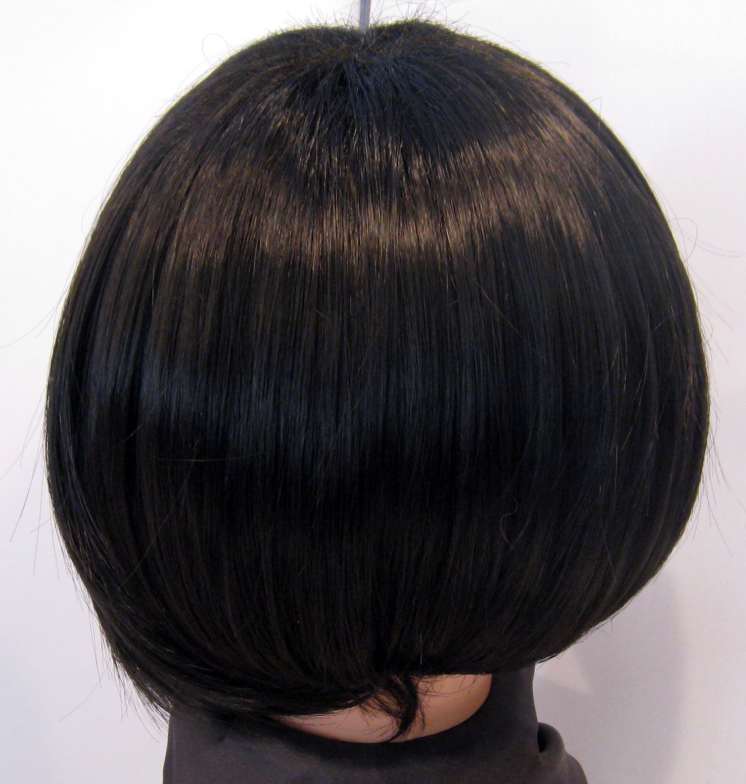 Incognito Sparkle Straight Short Bob Wig