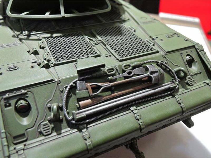 Tamiya TAM35365 Militär 35365-1:35 US M551 Sheridan Vietnam, Model Building, Plastic Construction kit, Unvarnished, Green