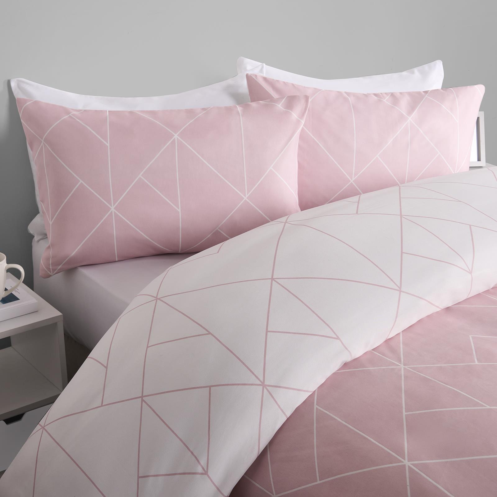 OHS Geometric Reversible Bedding Set Soft Quilt Duvet Cover with Pillowcase