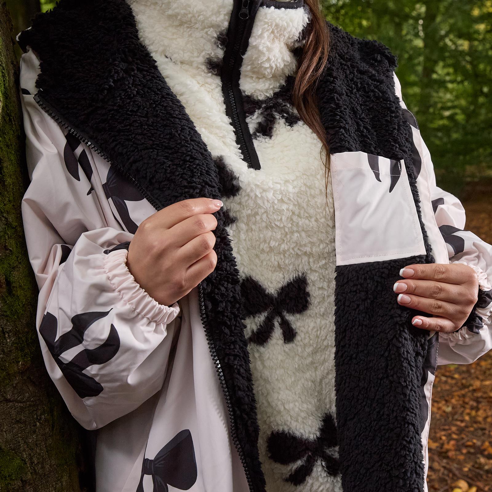 OHS Bows Print Drying Changing Robe Sherpa Lined Water Resistant Oversized Coat