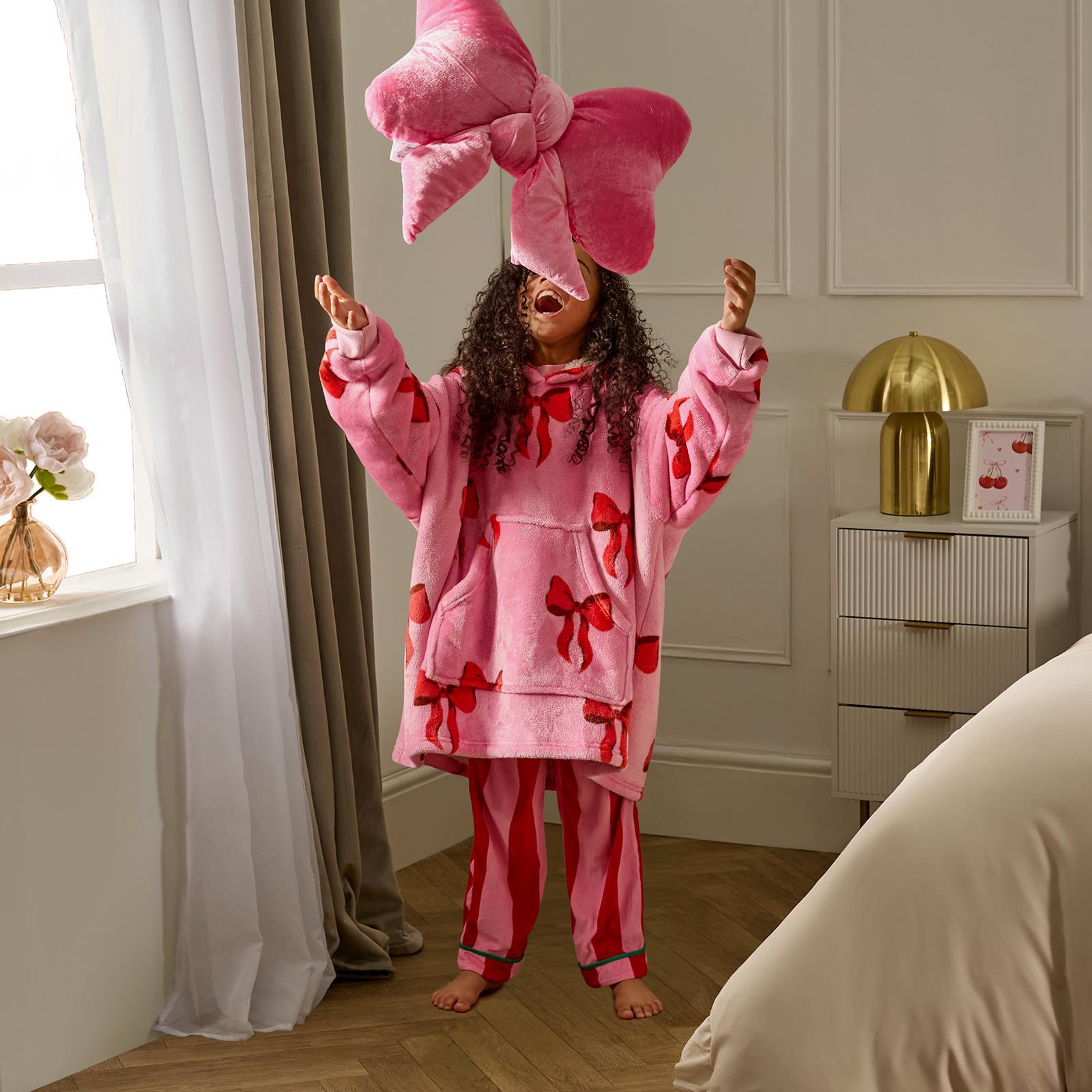 OHS Bows Print Hooded Blanket Adult Kids Sherpa Lined Winter Family Hoodie