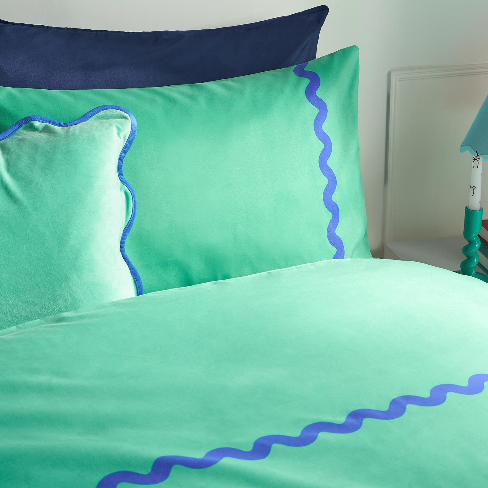 OHS Wave Edge Bedding Set Microfibre Plain Duvet Cover with Pillowcase