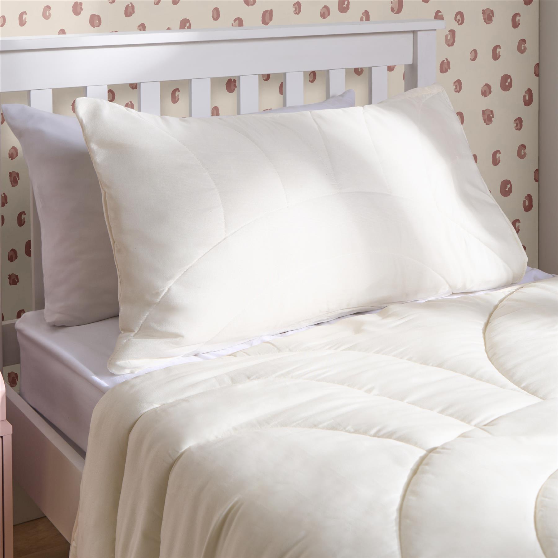 OHS Arches Coverless 7.5 TOG Duvet Quilted Bedding Set with Pillowcase