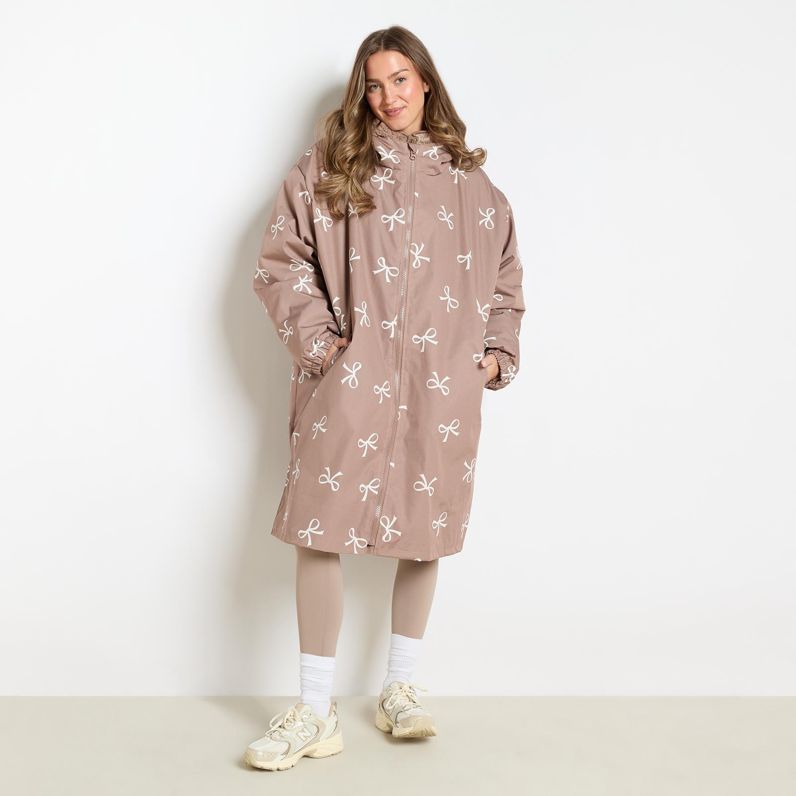 OHS Bows Print Drying Changing Robe Sherpa Lined Water Resistant Oversized Coat