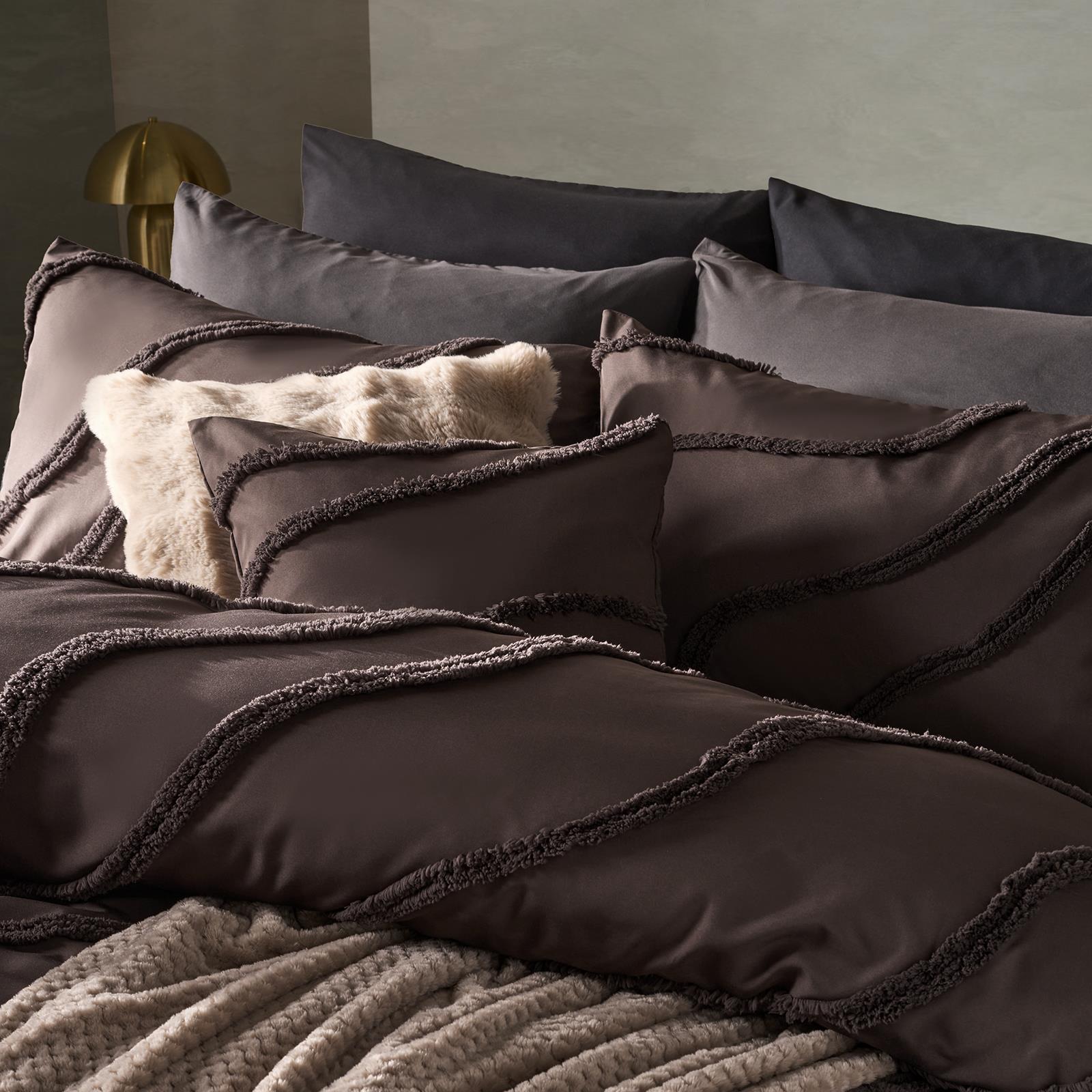 OHS Tufted Contour Bedding Set Soft Cosy Duvet Cover with Pillowcase