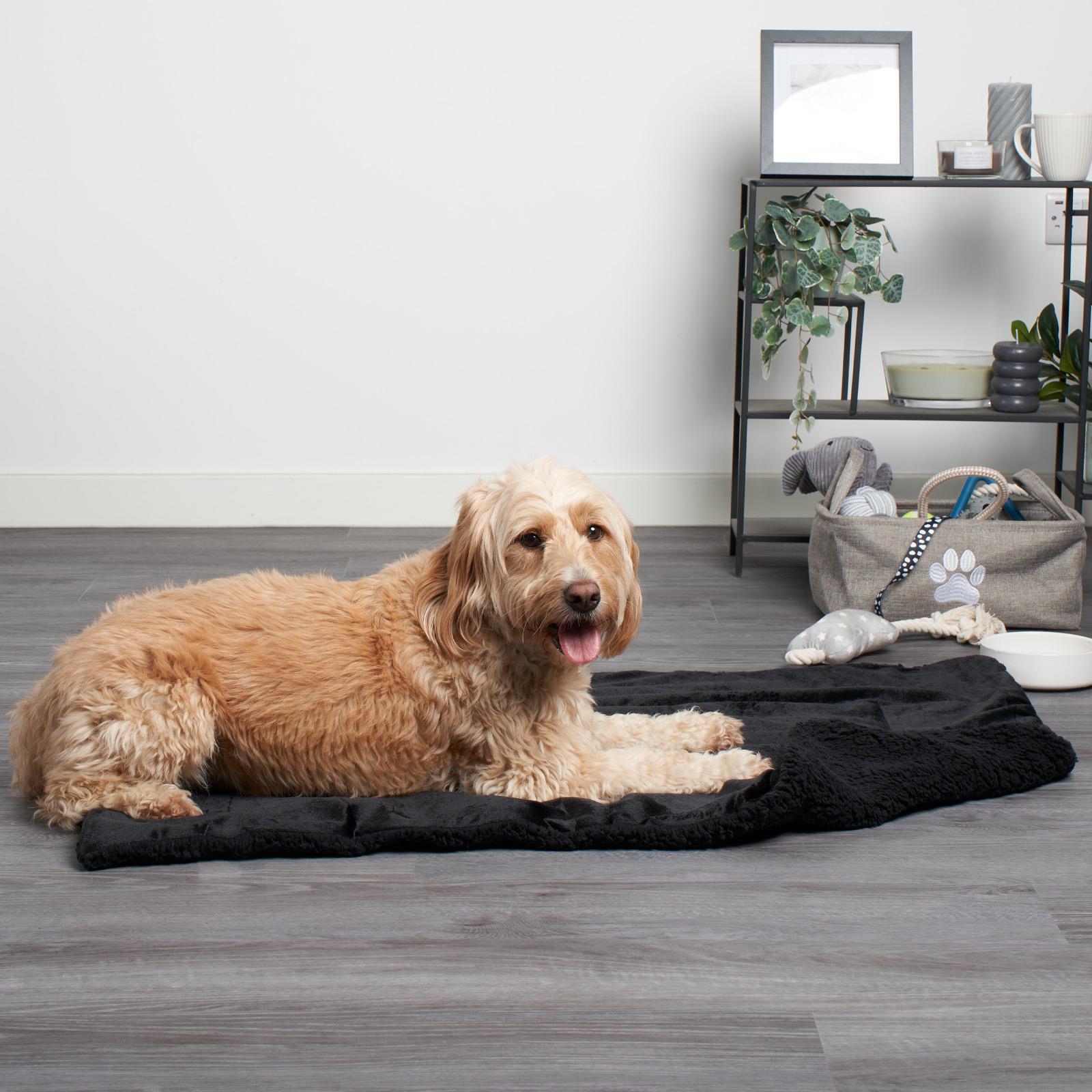 OHS Quilted Pet Blanket Soft Sherpa Fleece Animal Dog Cat Throw