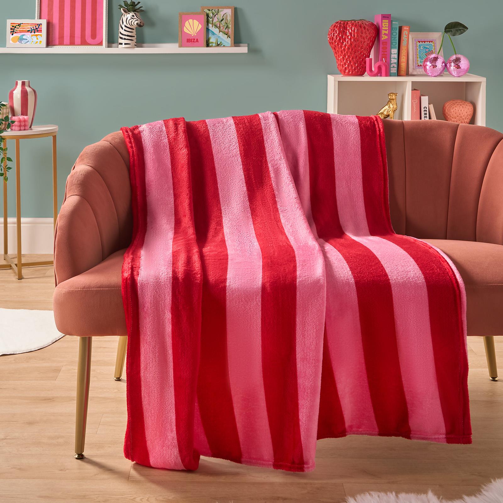 Stripe Fleece Throw Over Bedspread Ultra Soft Warm Sofa Bed Blanket Travel Plush