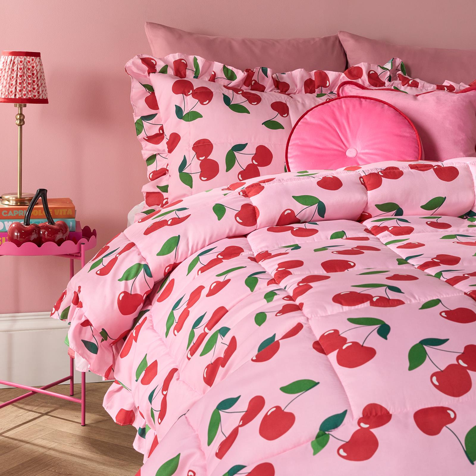 OHS Frill Edge Coverless 7.5 Tog Duvet Cherries Bedding Set with Pillowcase