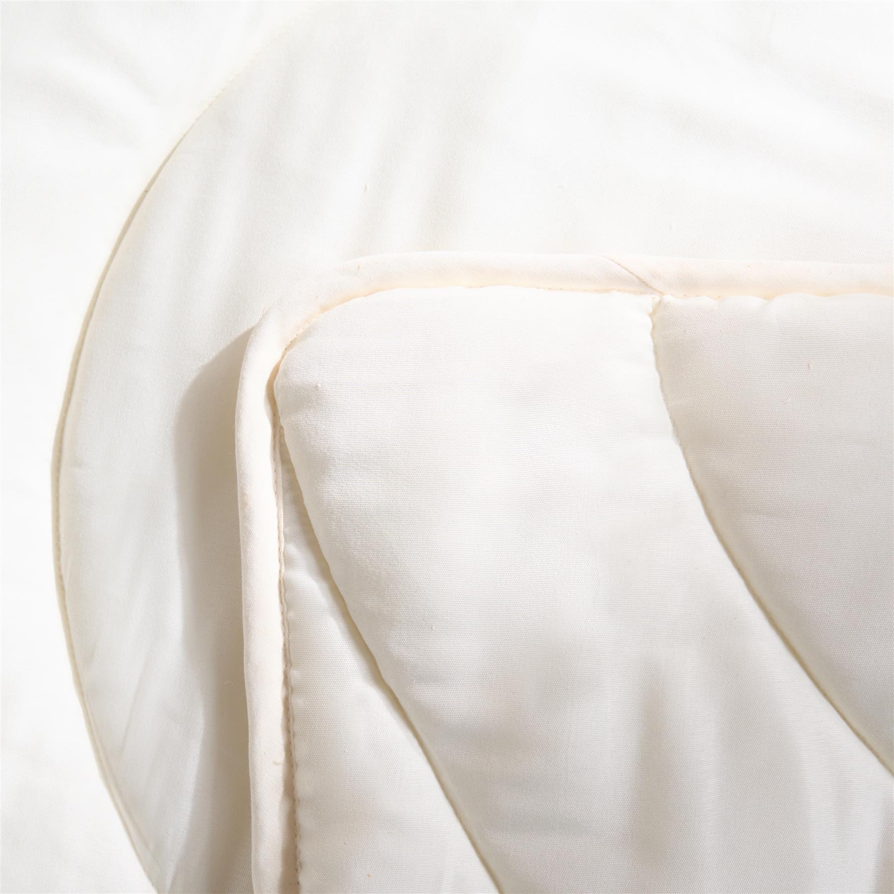 OHS Arches Coverless 7.5 TOG Duvet Quilted Bedding Set with Pillowcase