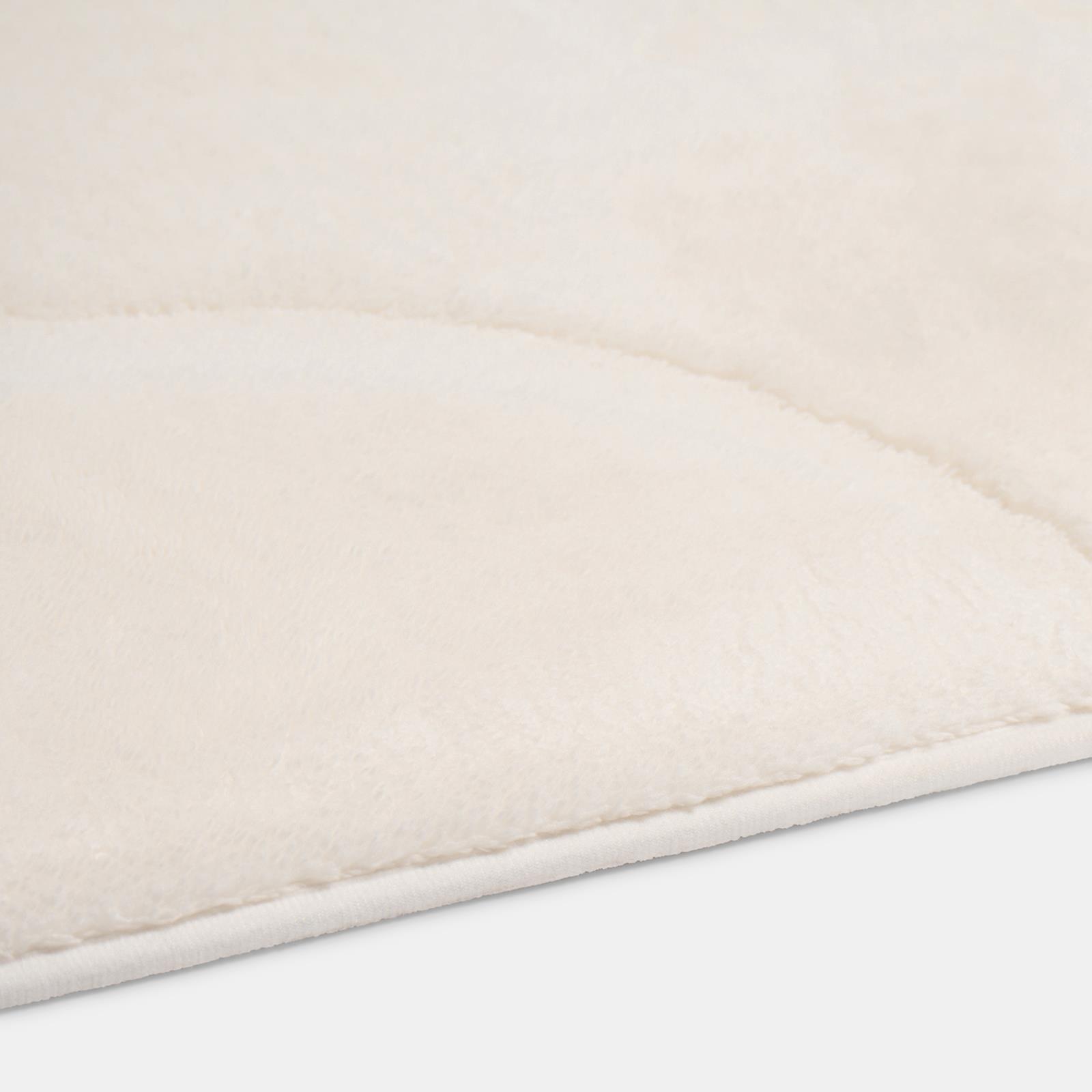 OHS Tufted Contour Rug Non Slip Soft Modern Carpet Living Room Bedroom