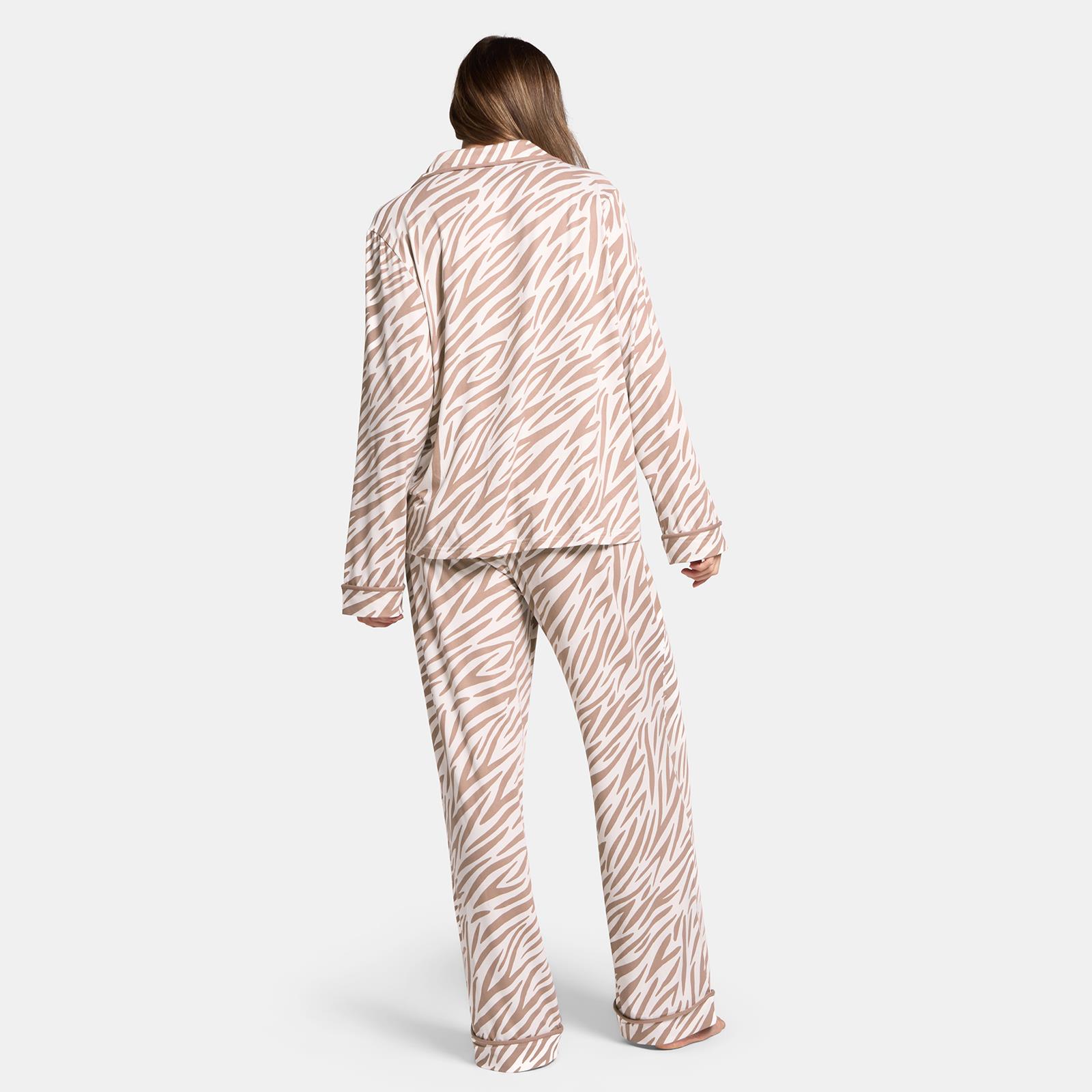 OHS Animal Print Pyjama Set Jersey Button Through Nightwear Loungewear