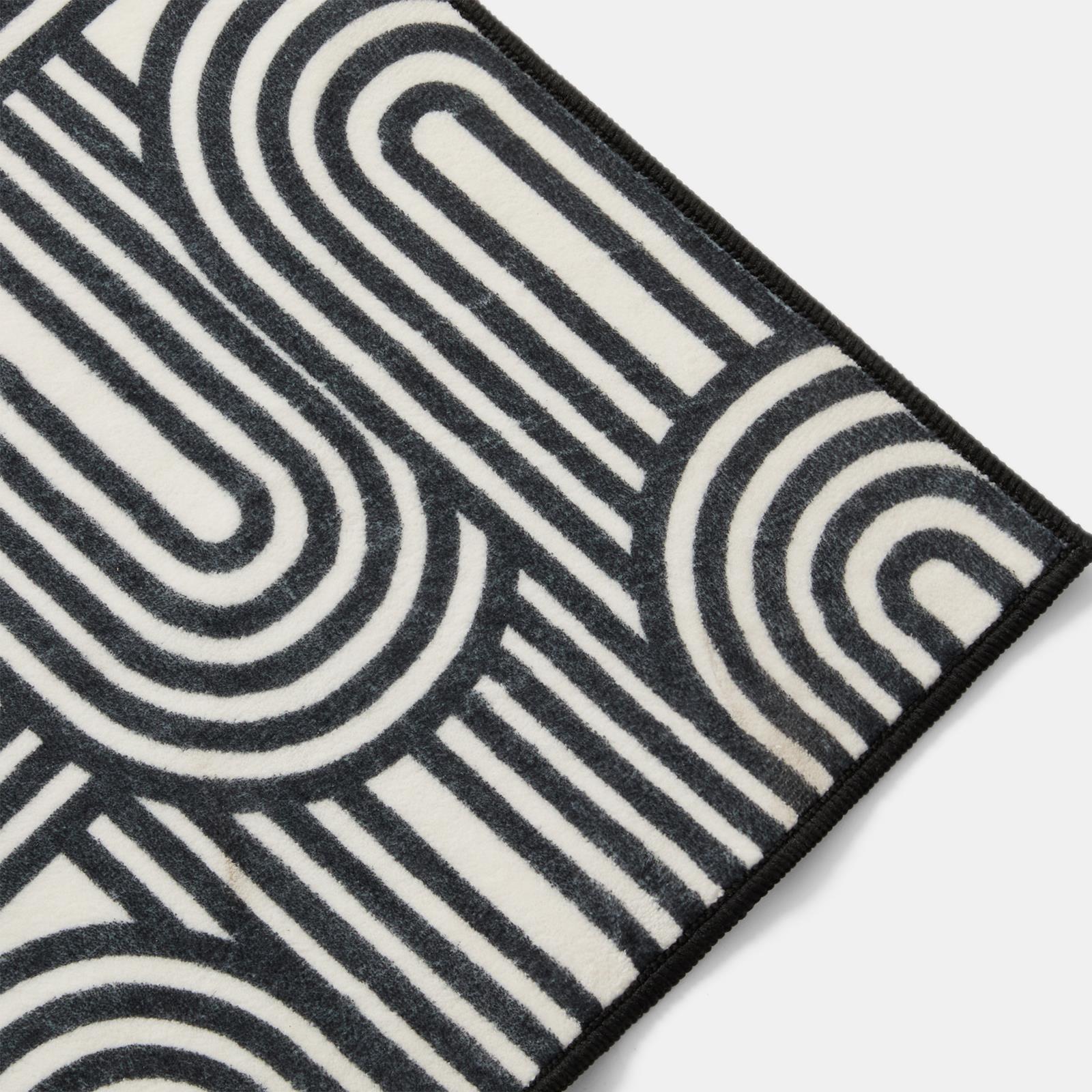 OHS Washable Rug Geometric Print Ultra Soft Living Room Area Mat Accent Rugs