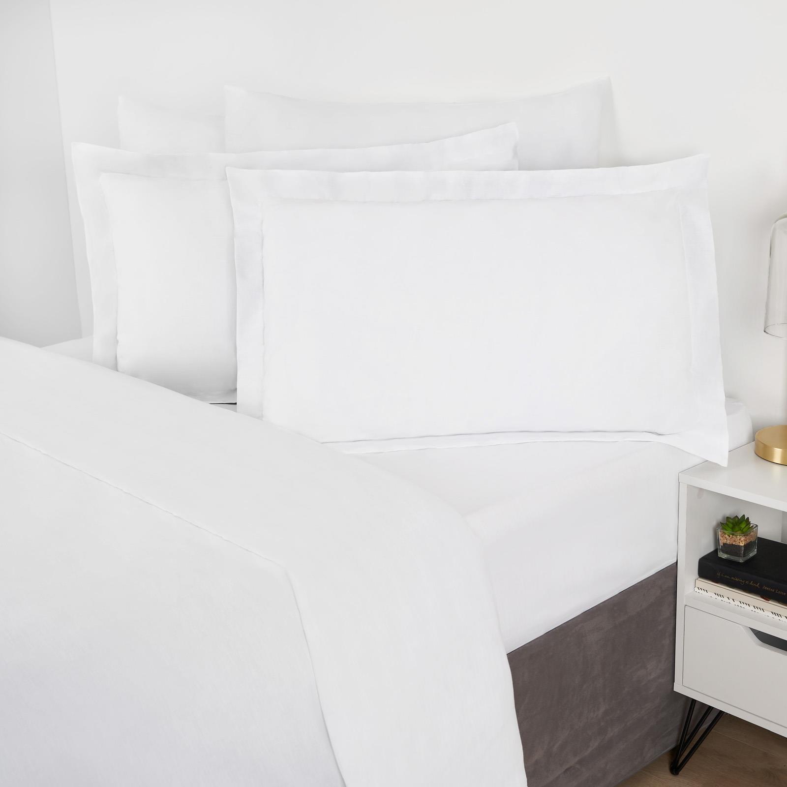 OHS Multi-Pack Soft Cotton Hotel Style Housewife Oxford Edge Pillowcase Set