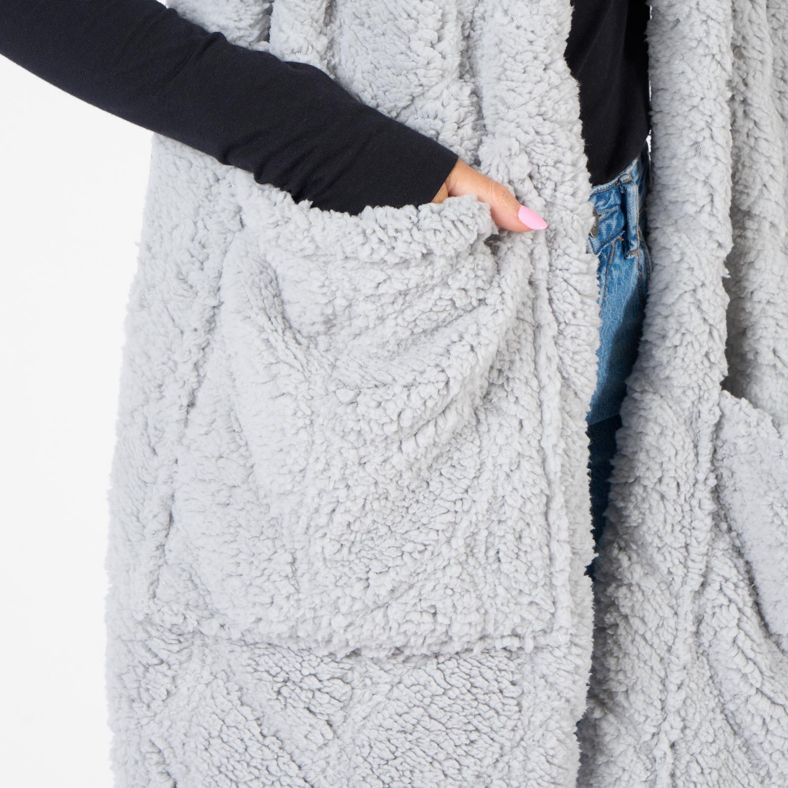 Braided Fleece Scarf Long Supersoft Thermal Pockets Shawl Wrap Hand Neck Warmer